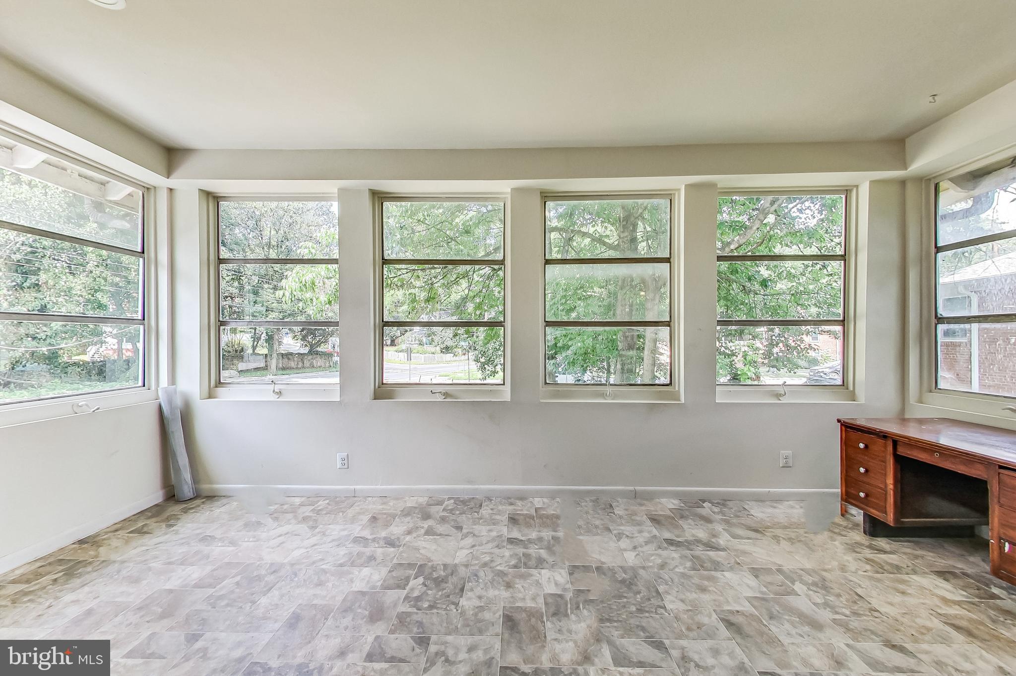 WHEATON OUT RES. (1) - Residential Lease