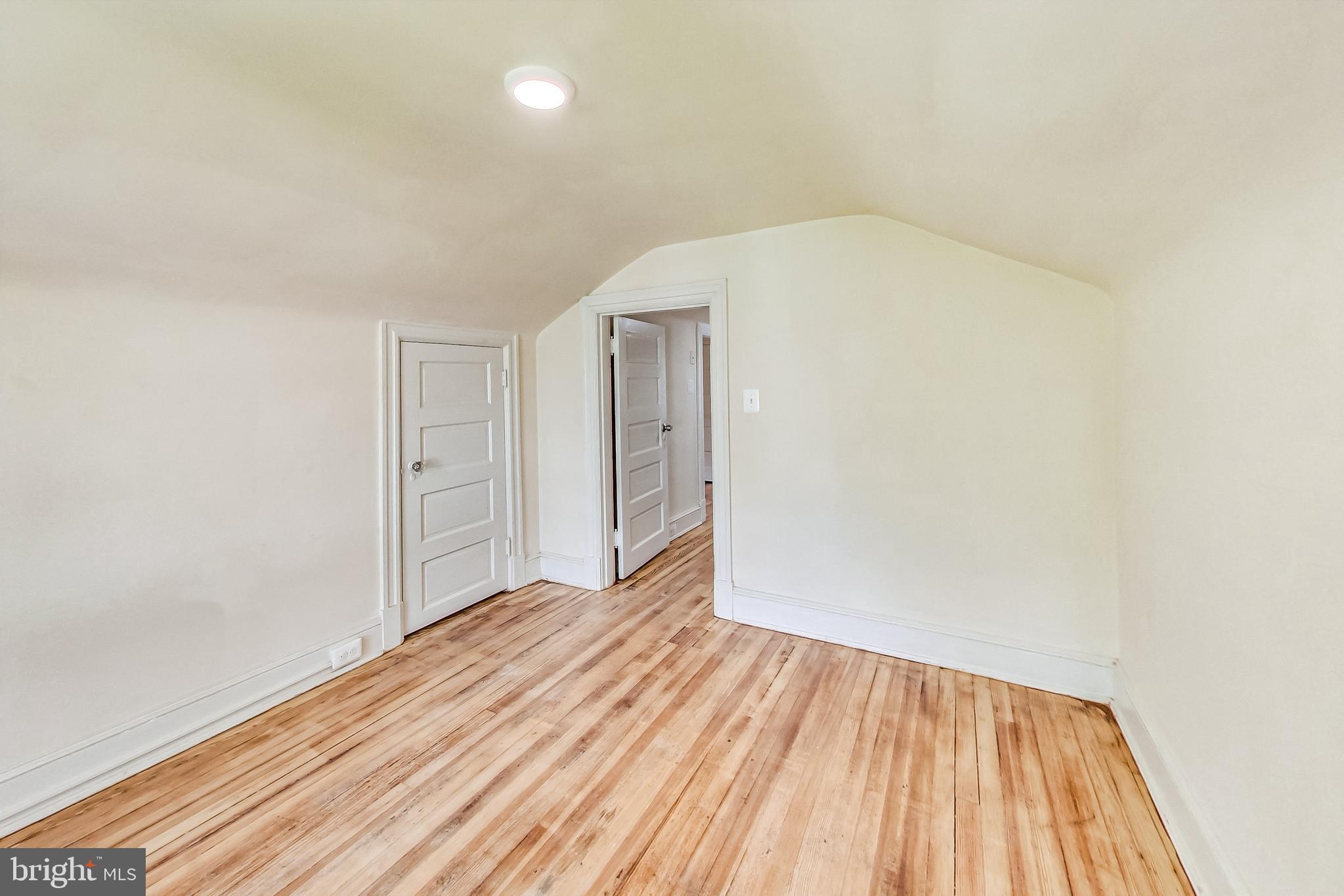 WHEATON OUT RES. (1) - Residential Lease