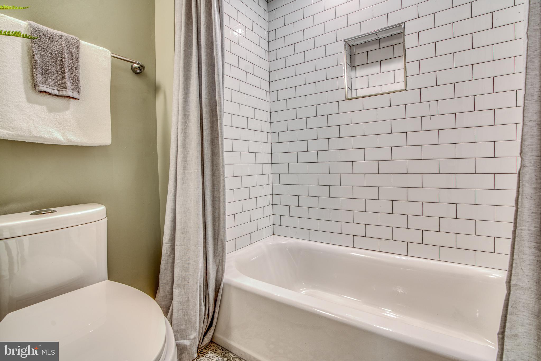 UPPER FELLS POINT - Residential