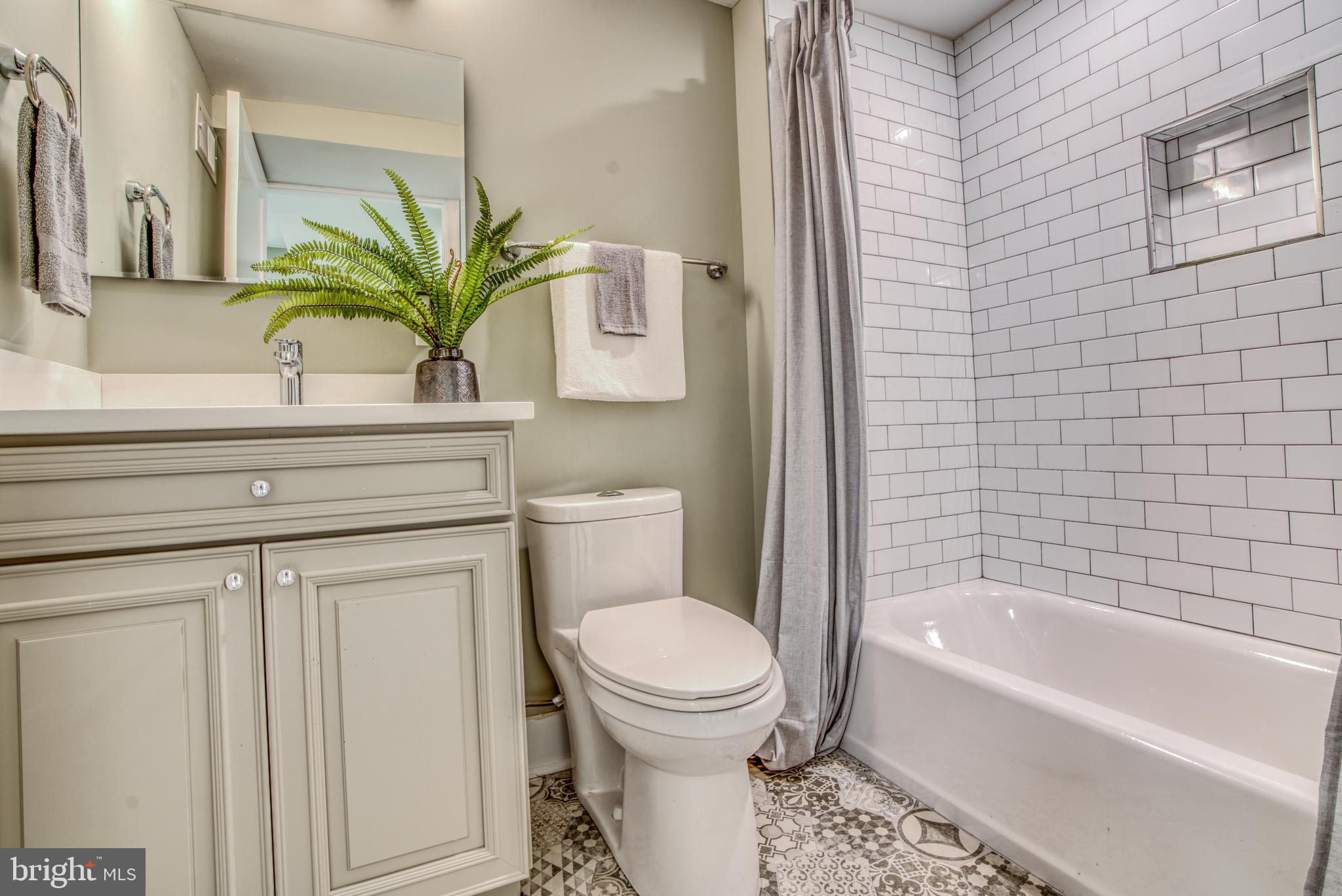 UPPER FELLS POINT - Residential