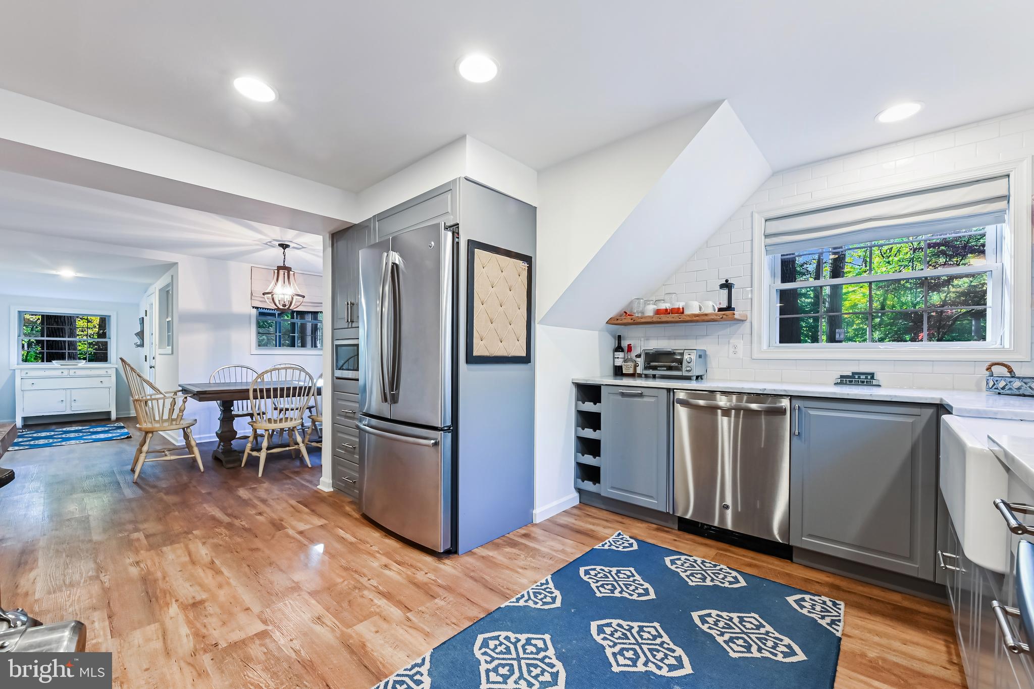 SHERWOOD FOREST - Residential