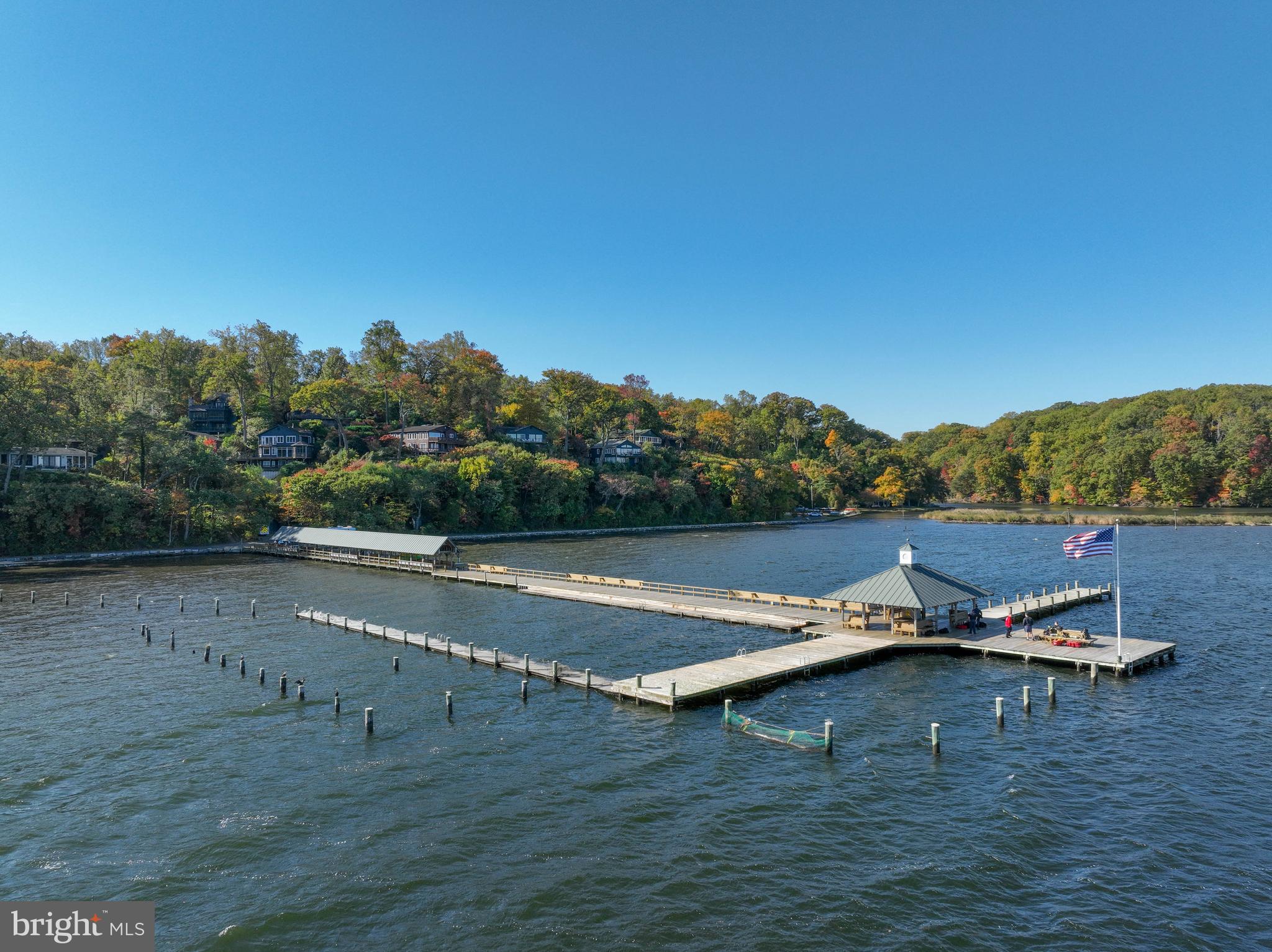 SHERWOOD FOREST - Residential