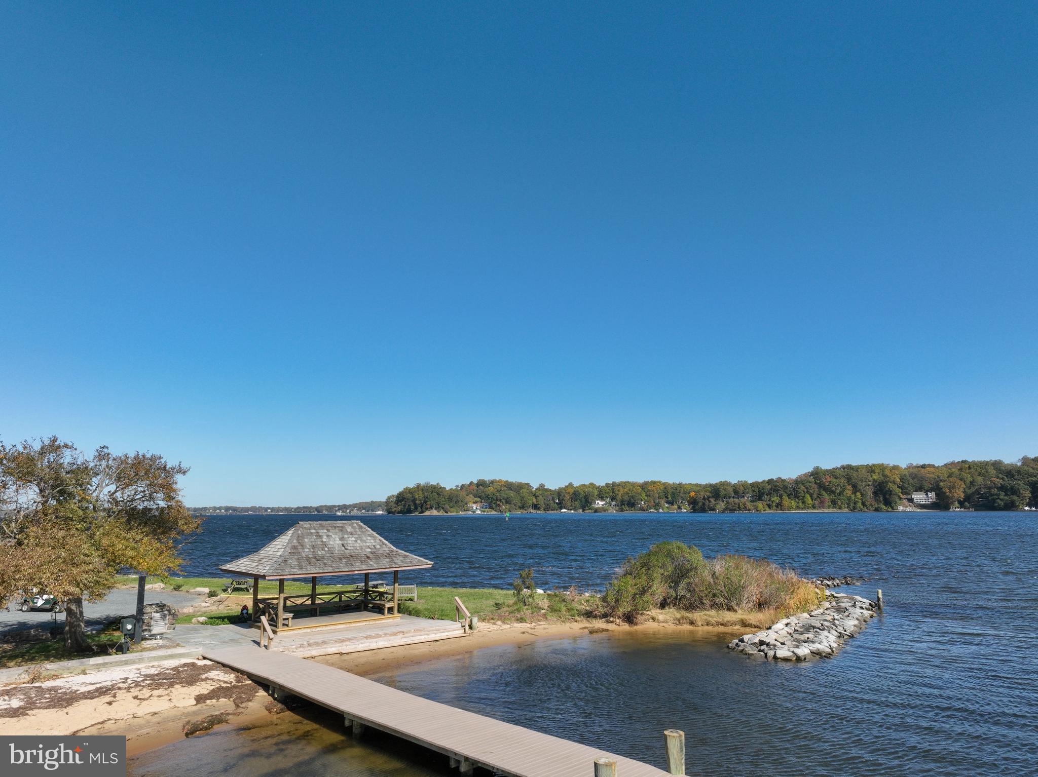 SHERWOOD FOREST - Residential