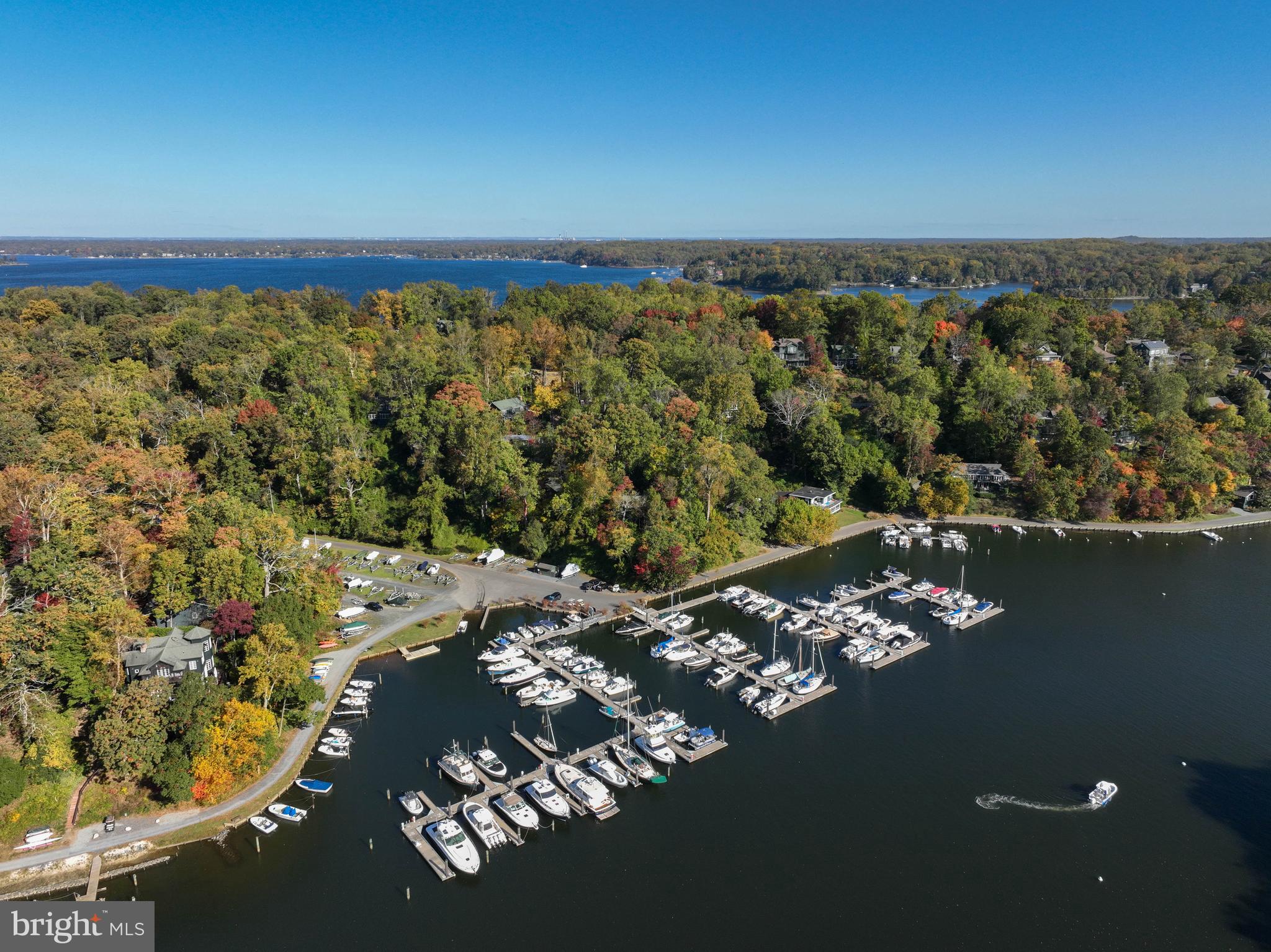 SHERWOOD FOREST - Residential