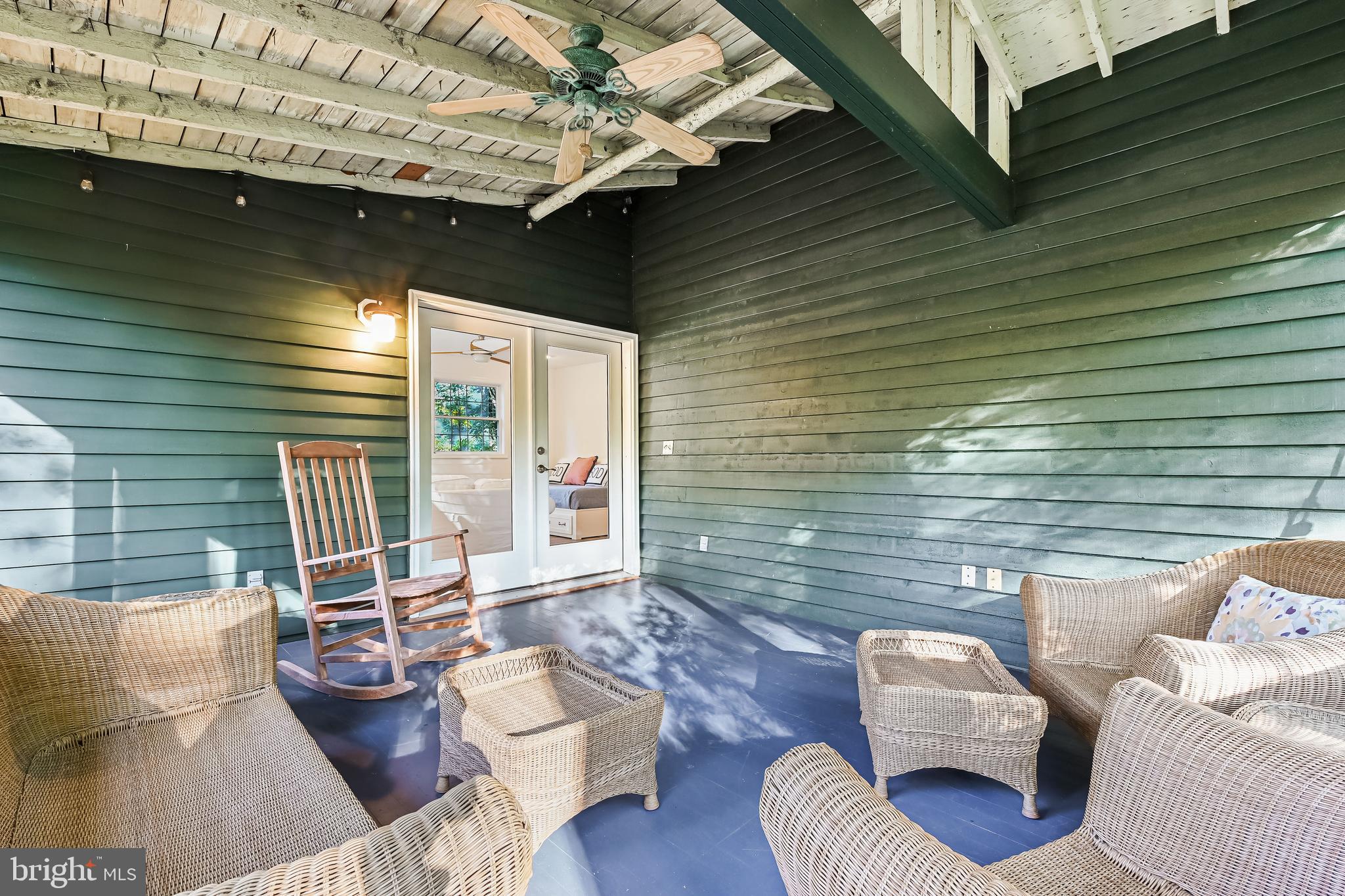 SHERWOOD FOREST - Residential