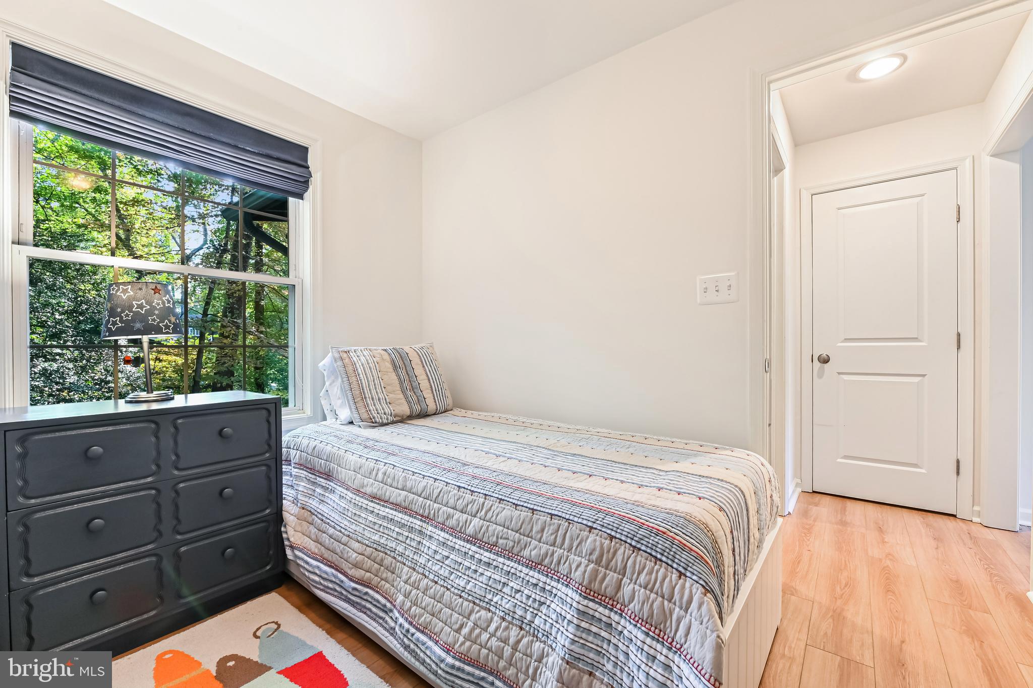 SHERWOOD FOREST - Residential