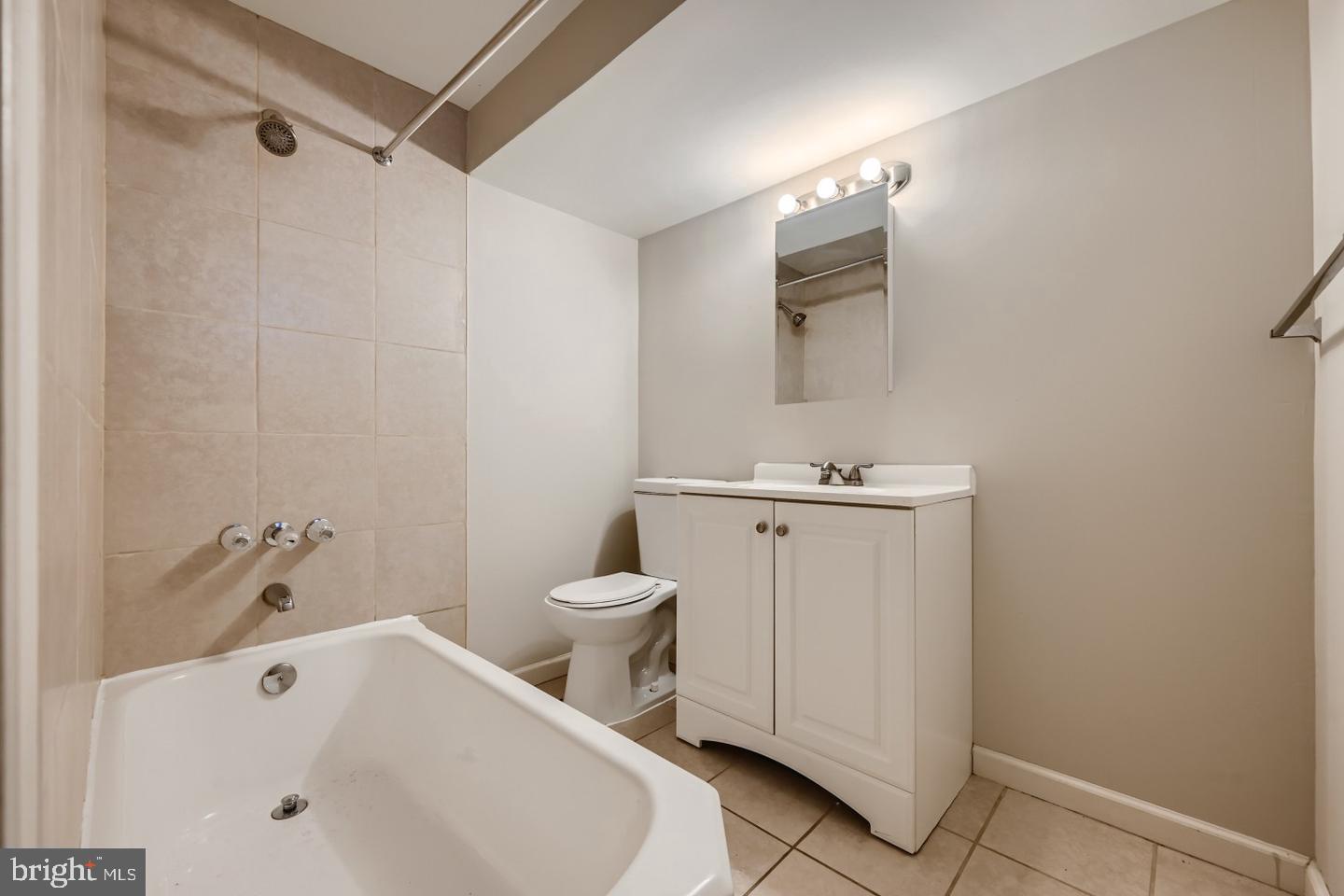 DUNDALK - Residential Lease