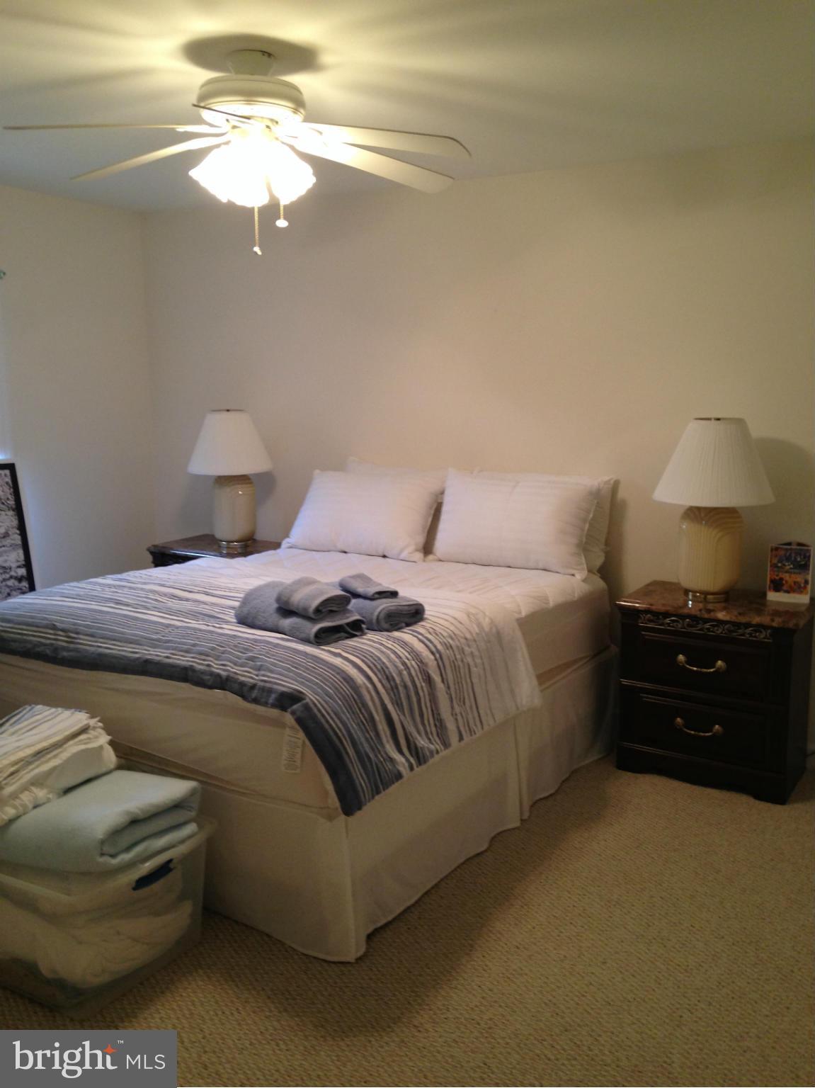 MEADOWBRANCH MEWS - Residential Lease