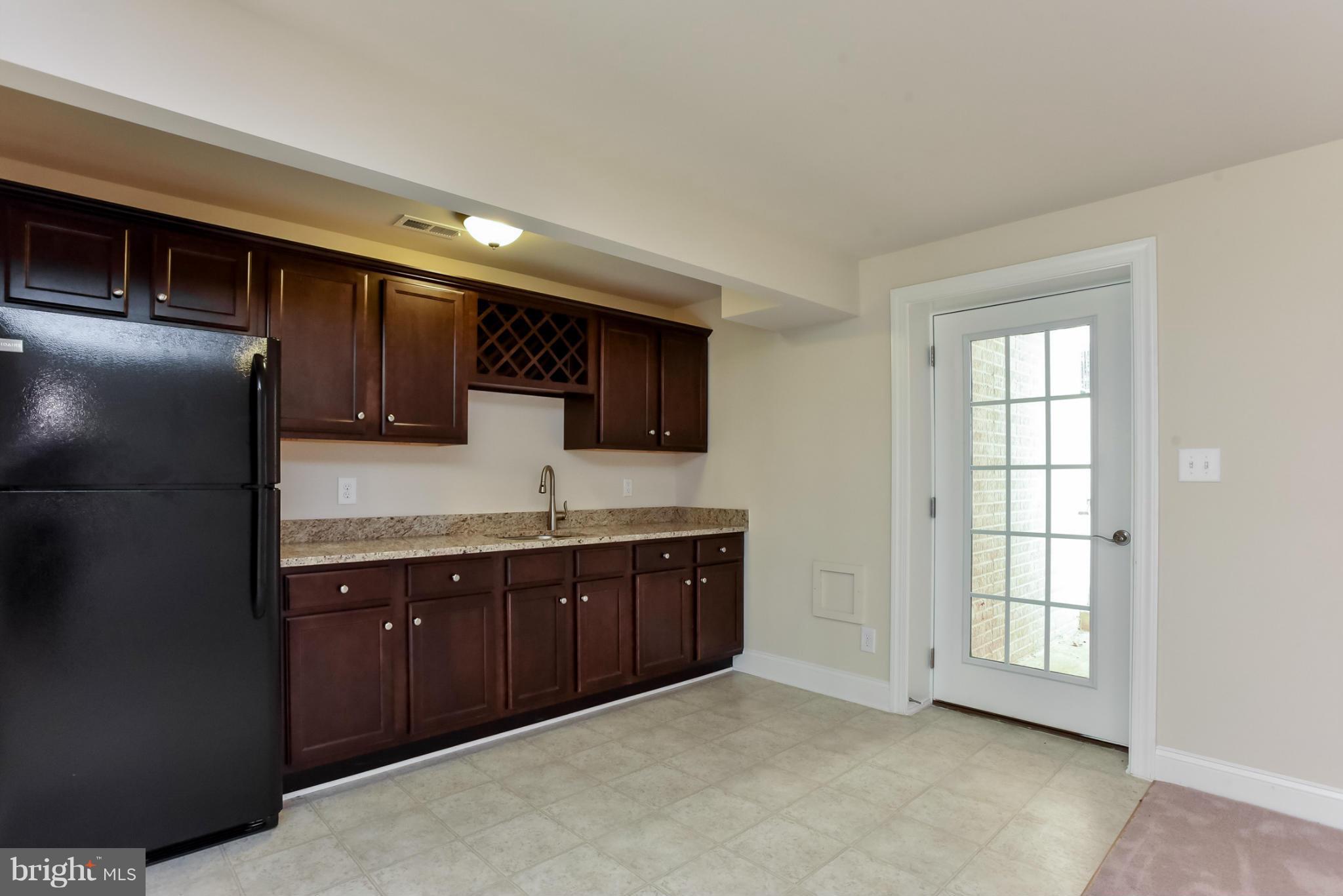 ARTILLERY RIDGE - Residential