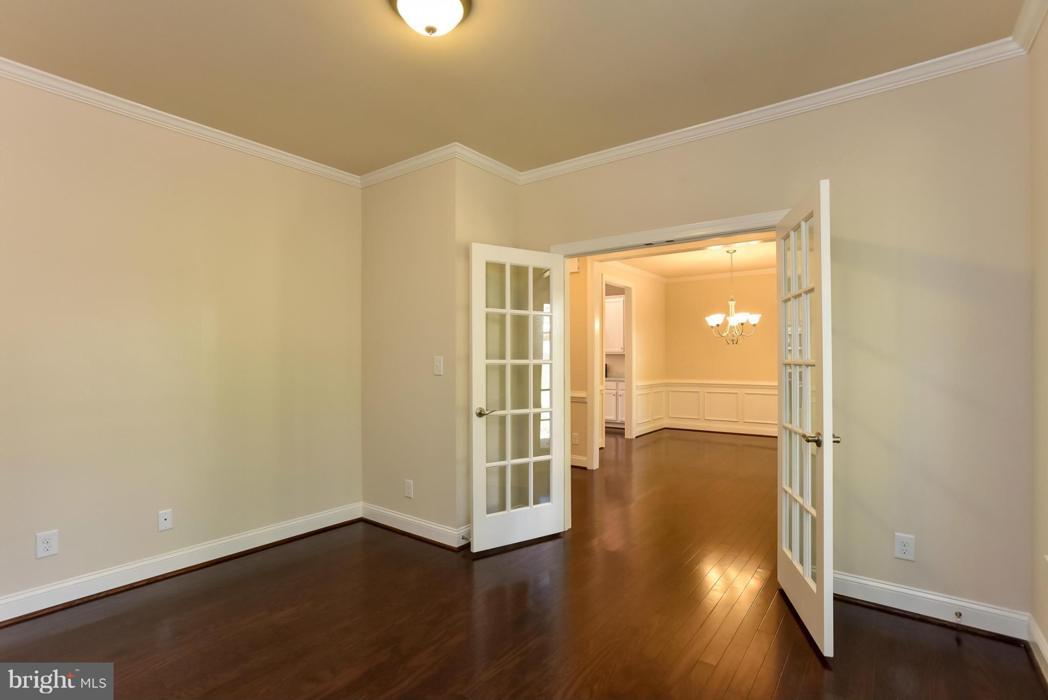 ARTILLERY RIDGE - Residential