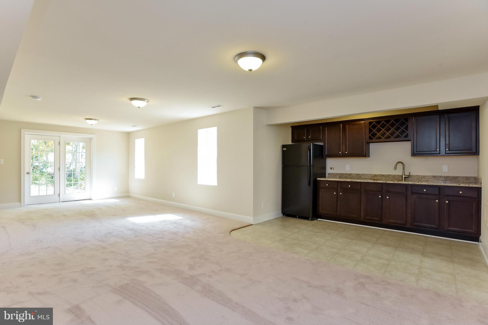 ARTILLERY RIDGE - Residential