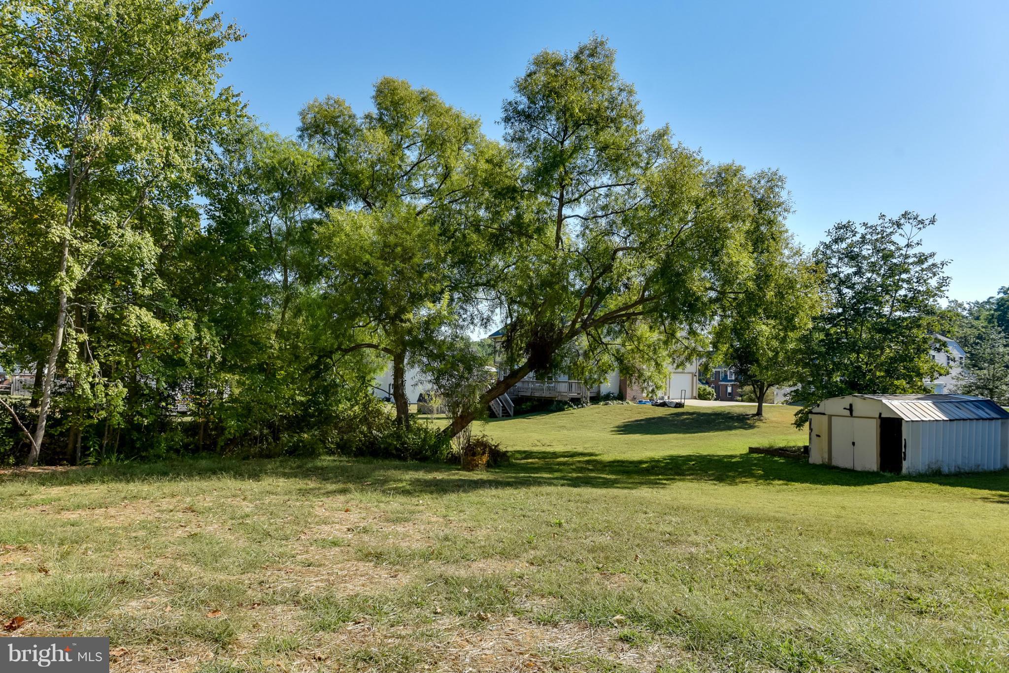 ARTILLERY RIDGE - Residential