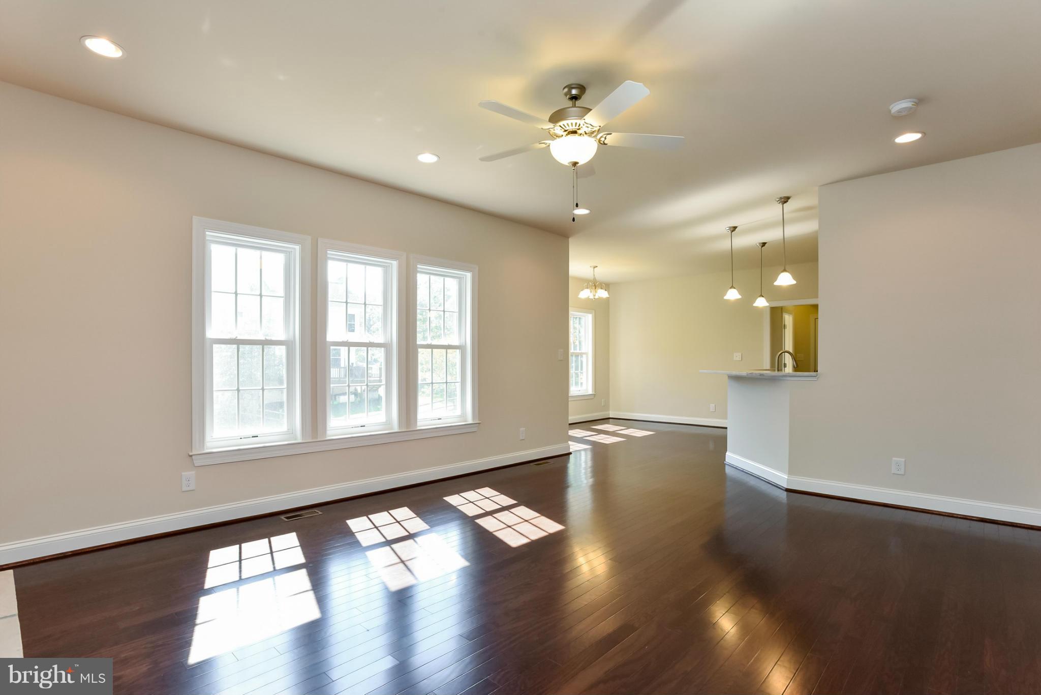 ARTILLERY RIDGE - Residential