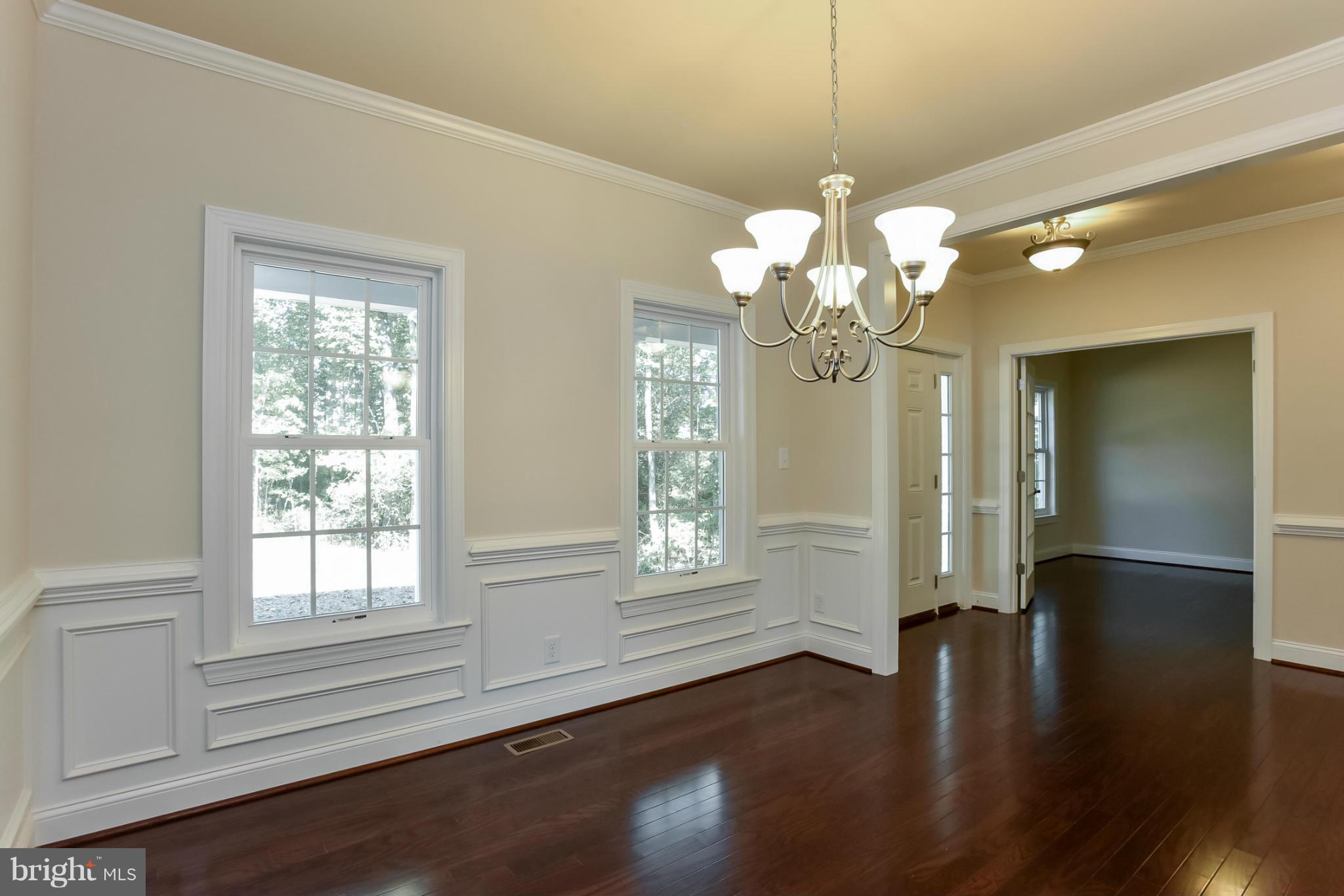 ARTILLERY RIDGE - Residential