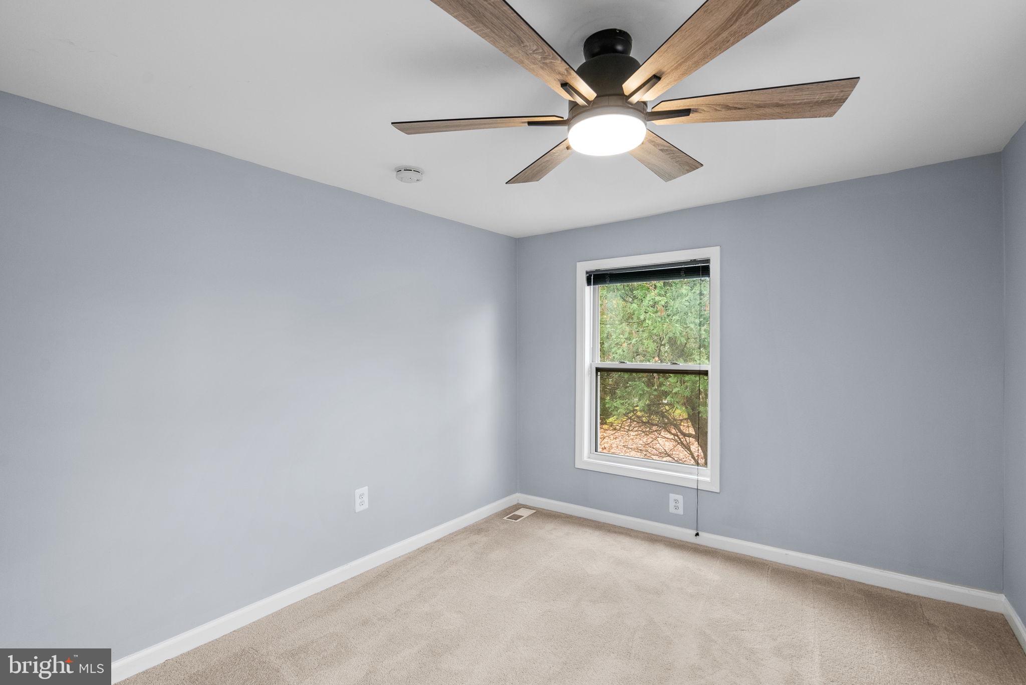 CLINTON - Residential Lease