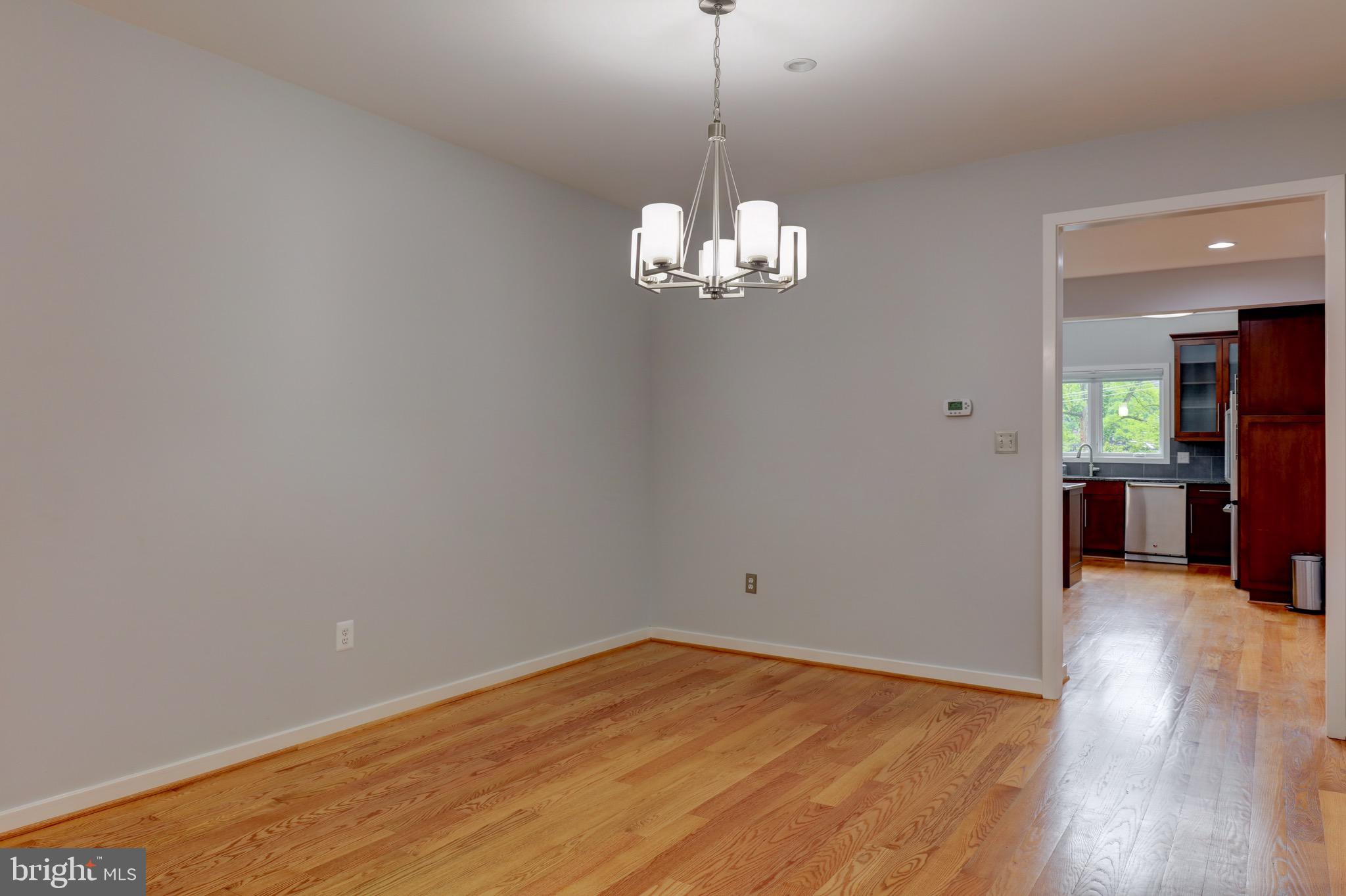 GOLF CLUB MANOR - Residential