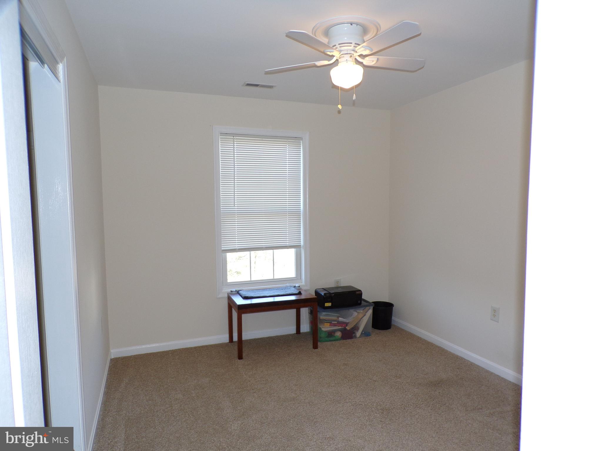 AMBER WOODS - Residential