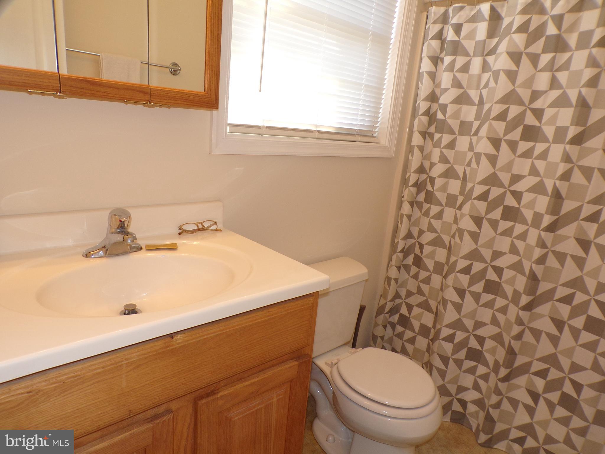 AMBER WOODS - Residential