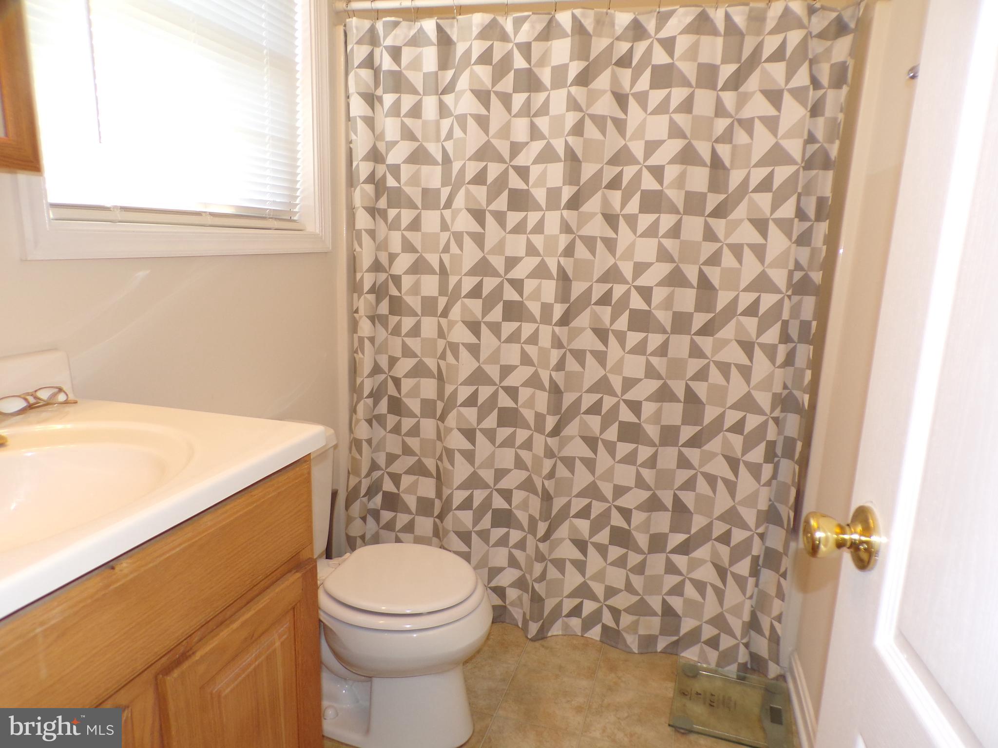 AMBER WOODS - Residential