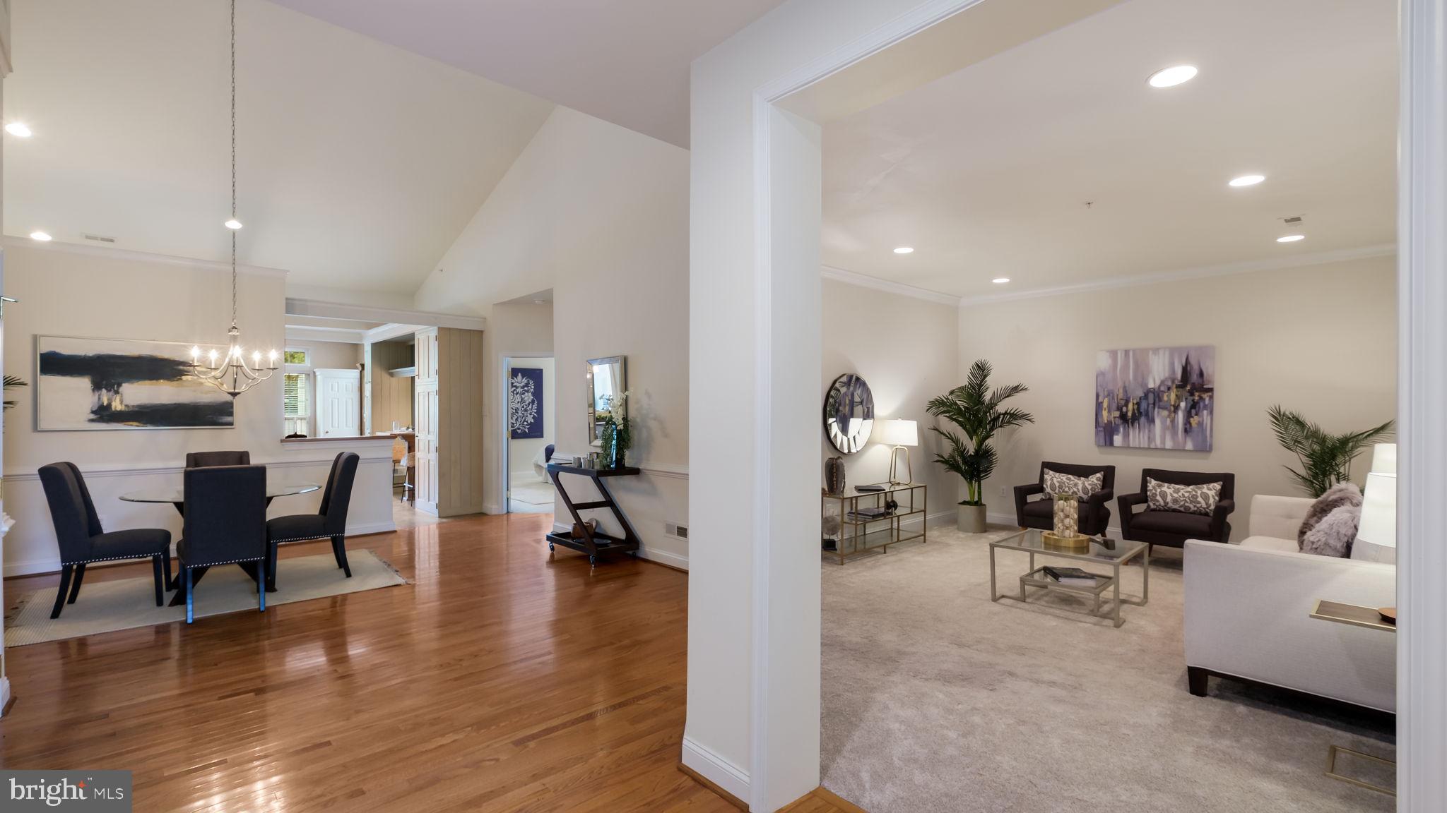 1089 ARBOUR LANE