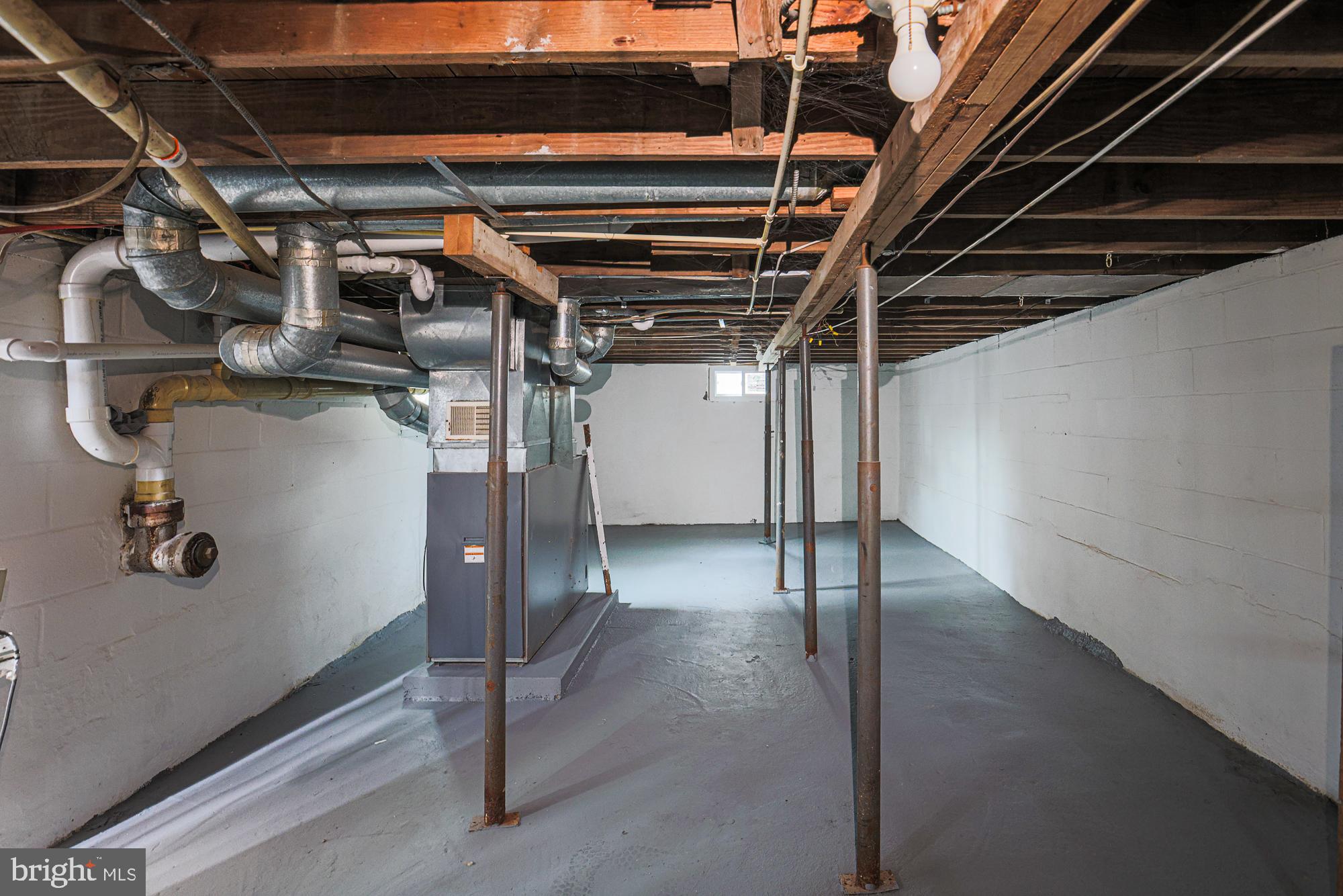 ABINGDON ESTATES - Residential