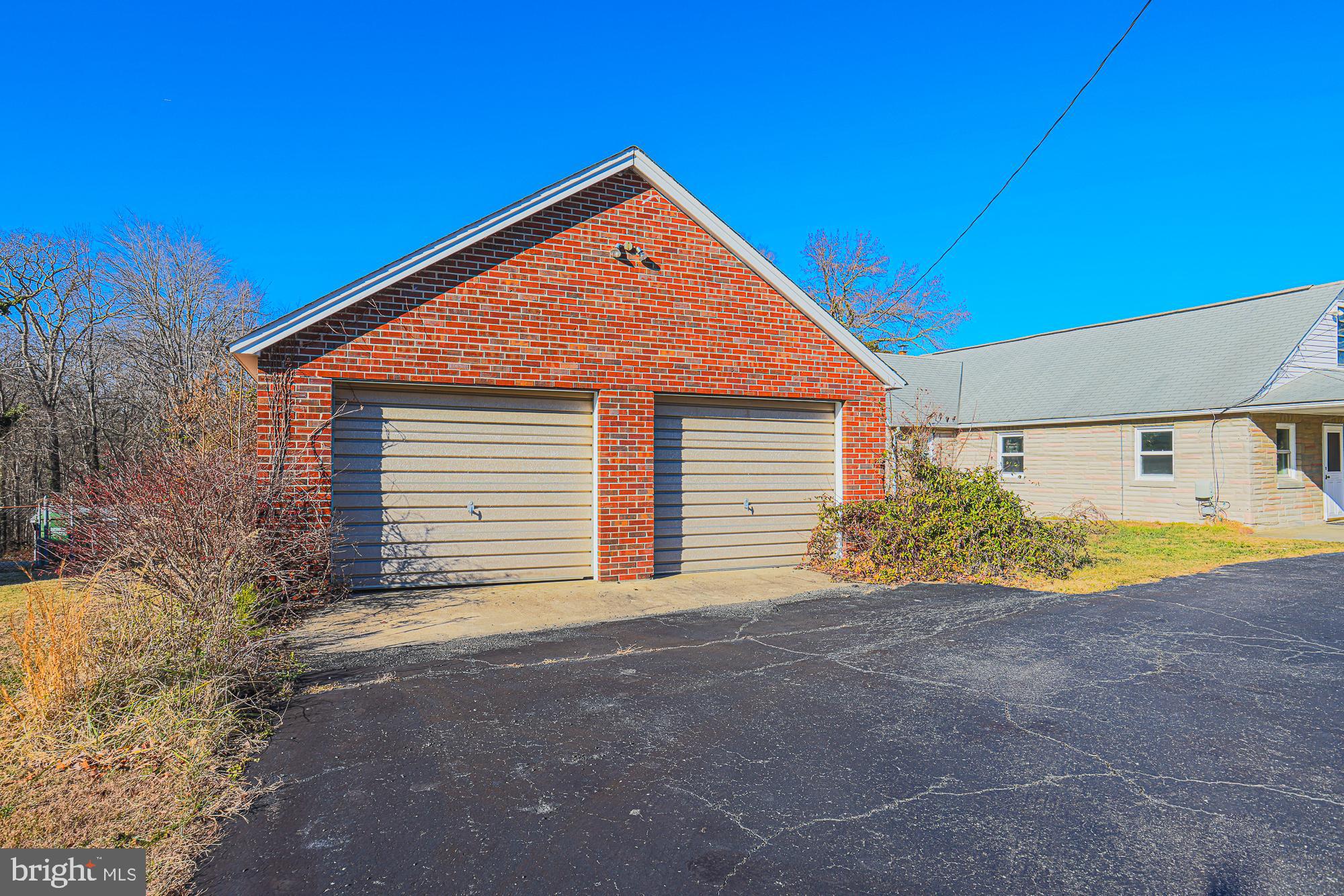 ABINGDON ESTATES - Residential