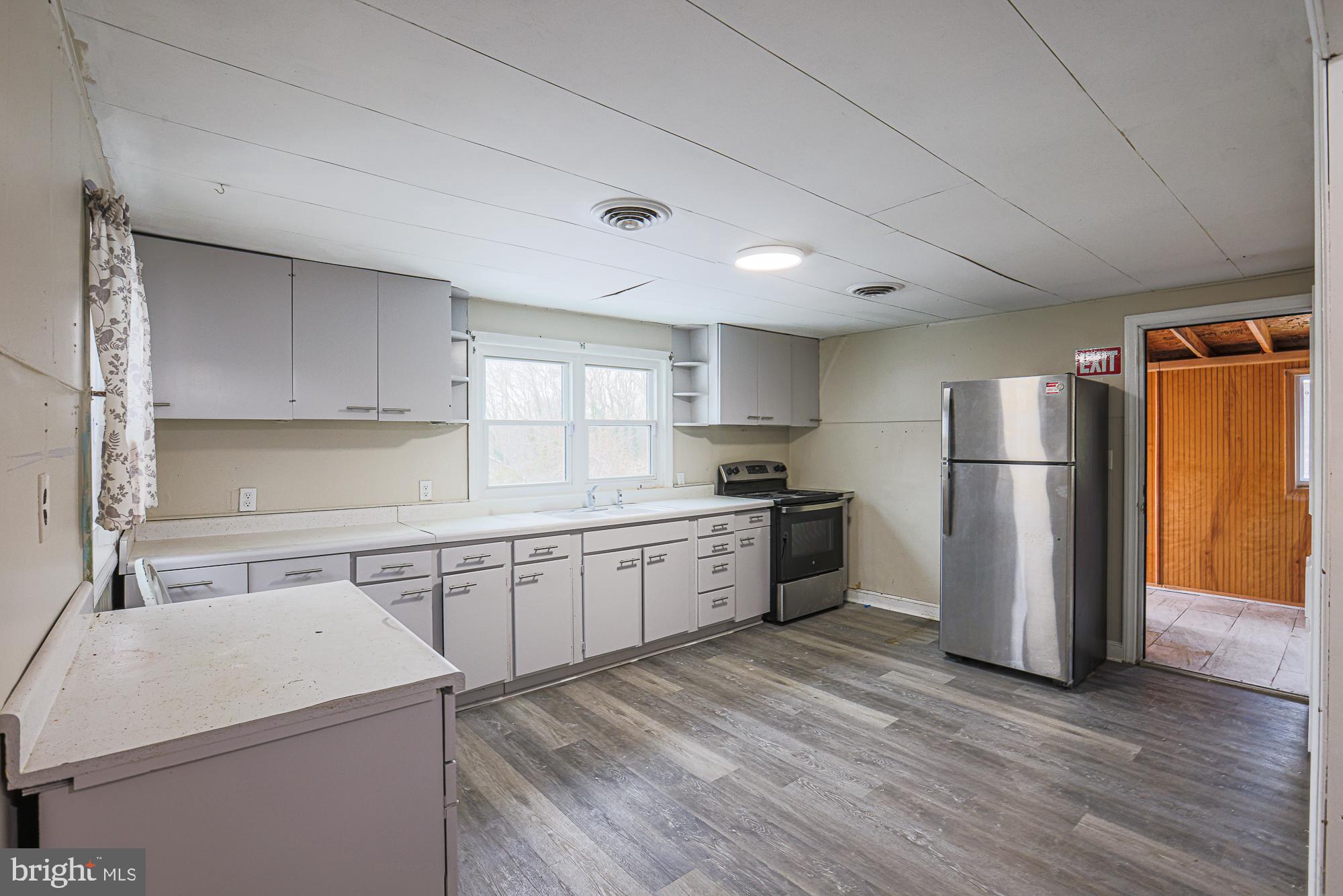 ABINGDON ESTATES - Residential