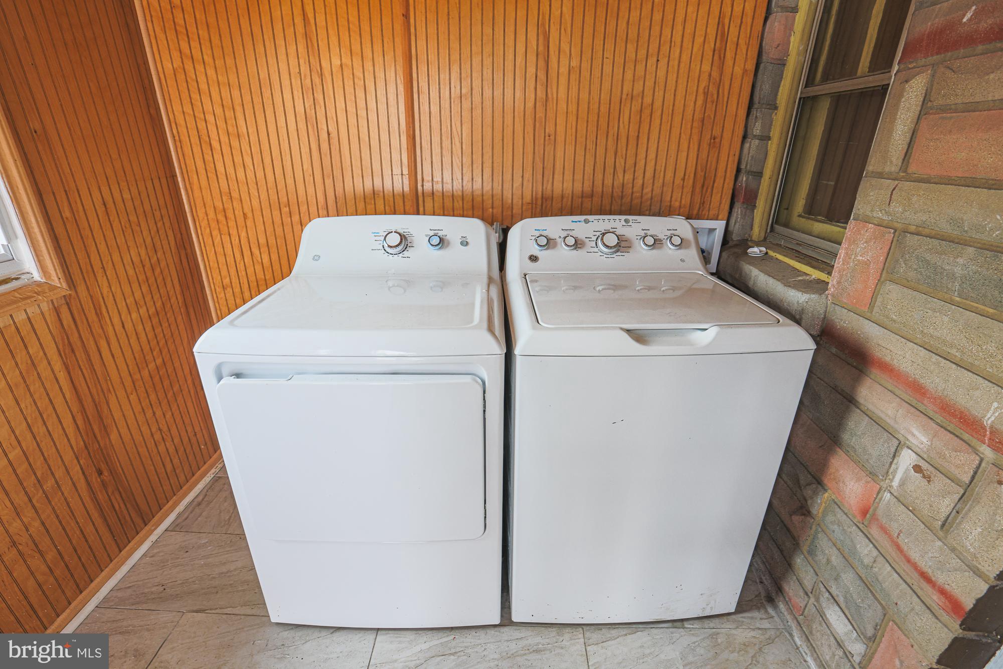 ABINGDON ESTATES - Residential