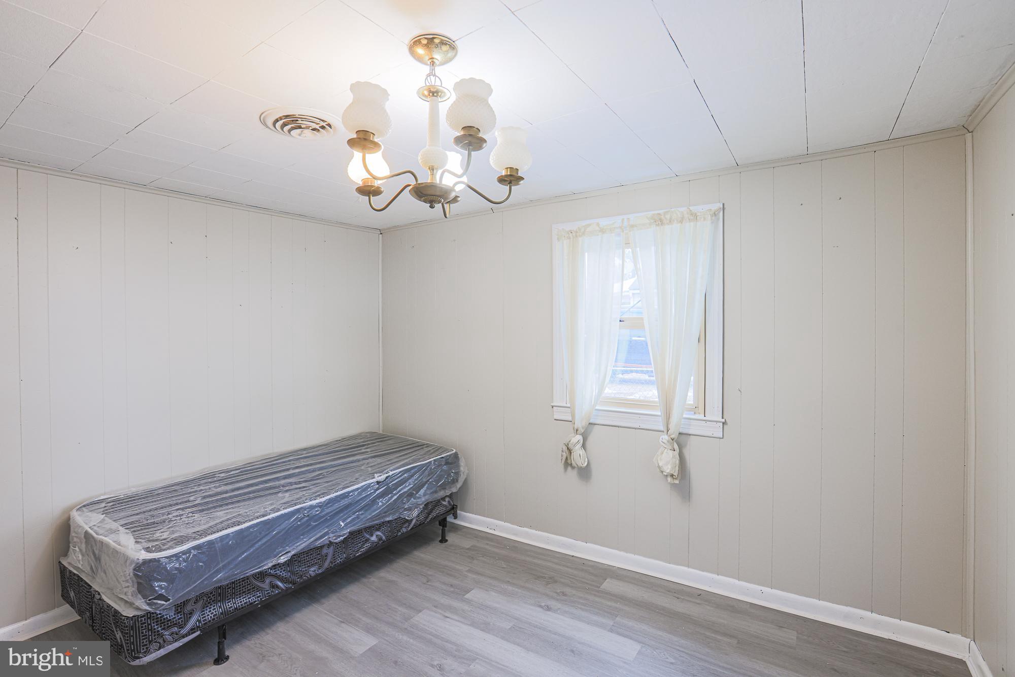 ABINGDON ESTATES - Residential