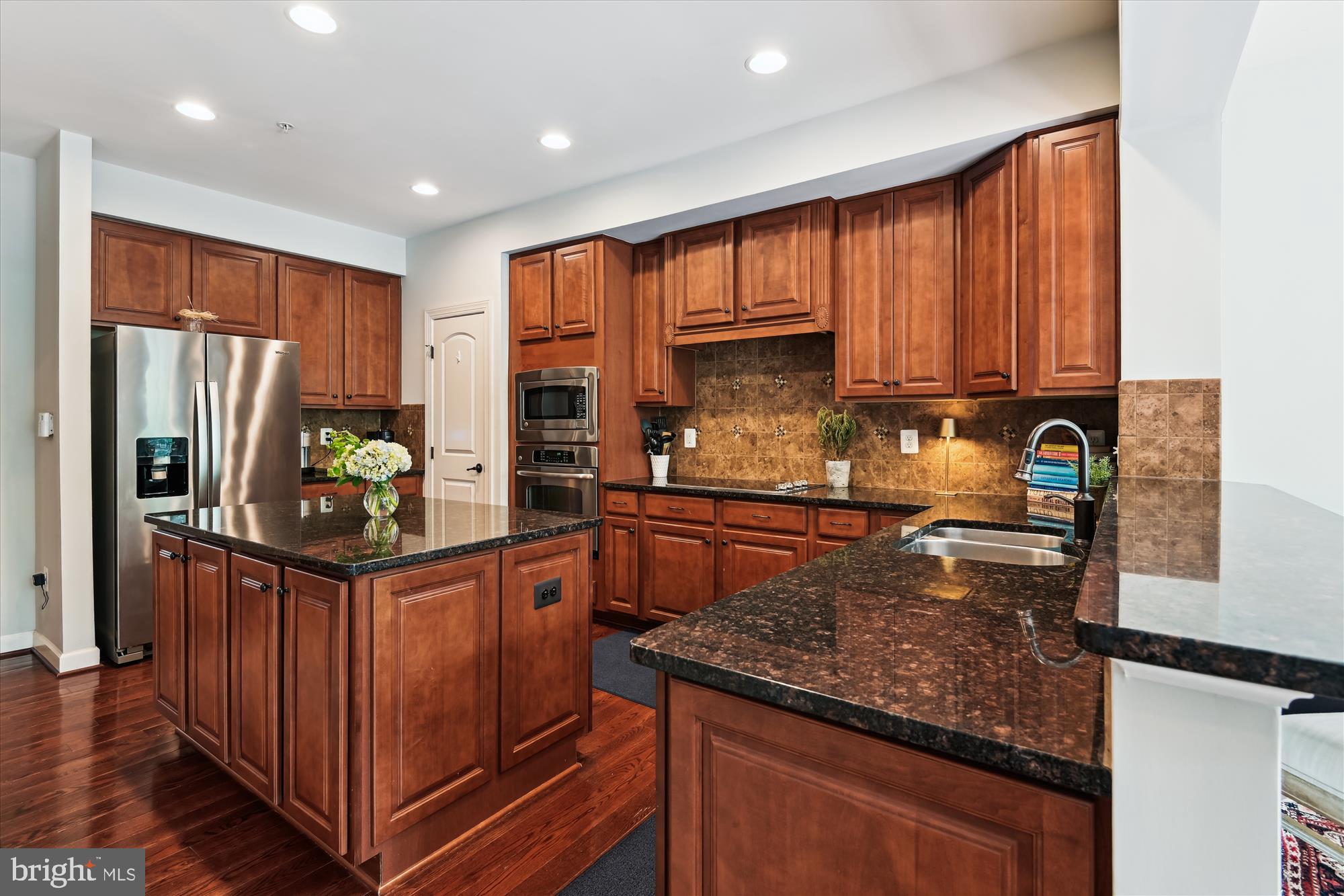 DEEP CREEK VILLAGE - Residential