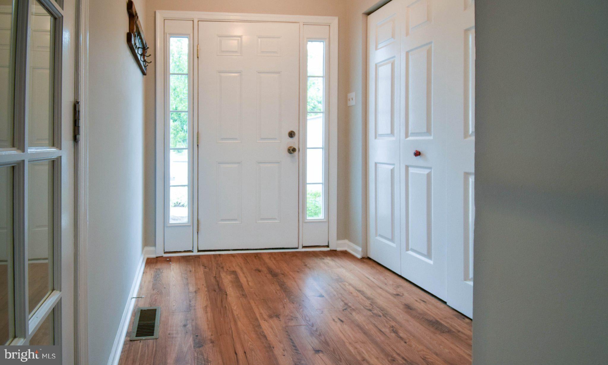 49 E JONATHAN COURT 49