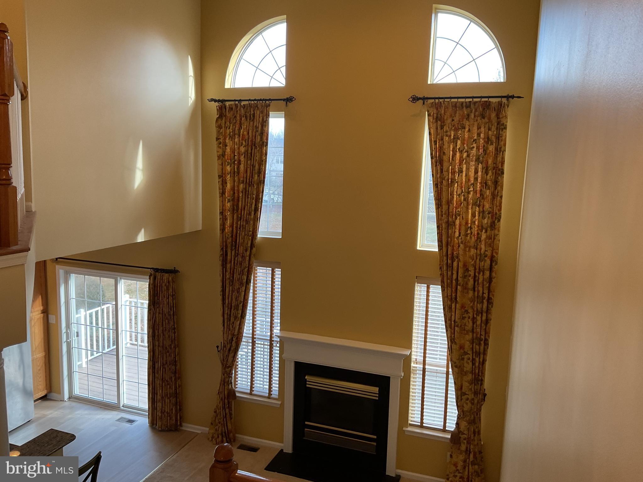 BRANDYWINE @ THORN - Residential