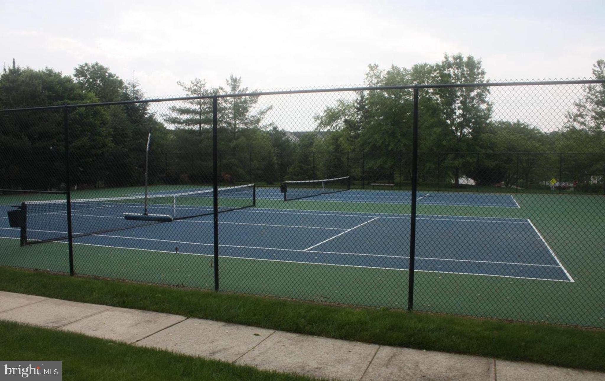 BRANDYWINE @ THORN - Residential