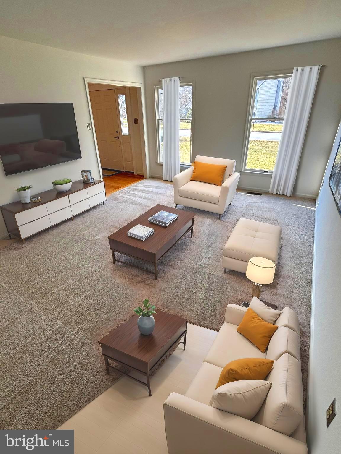 COUNTRY HUNT - Residential