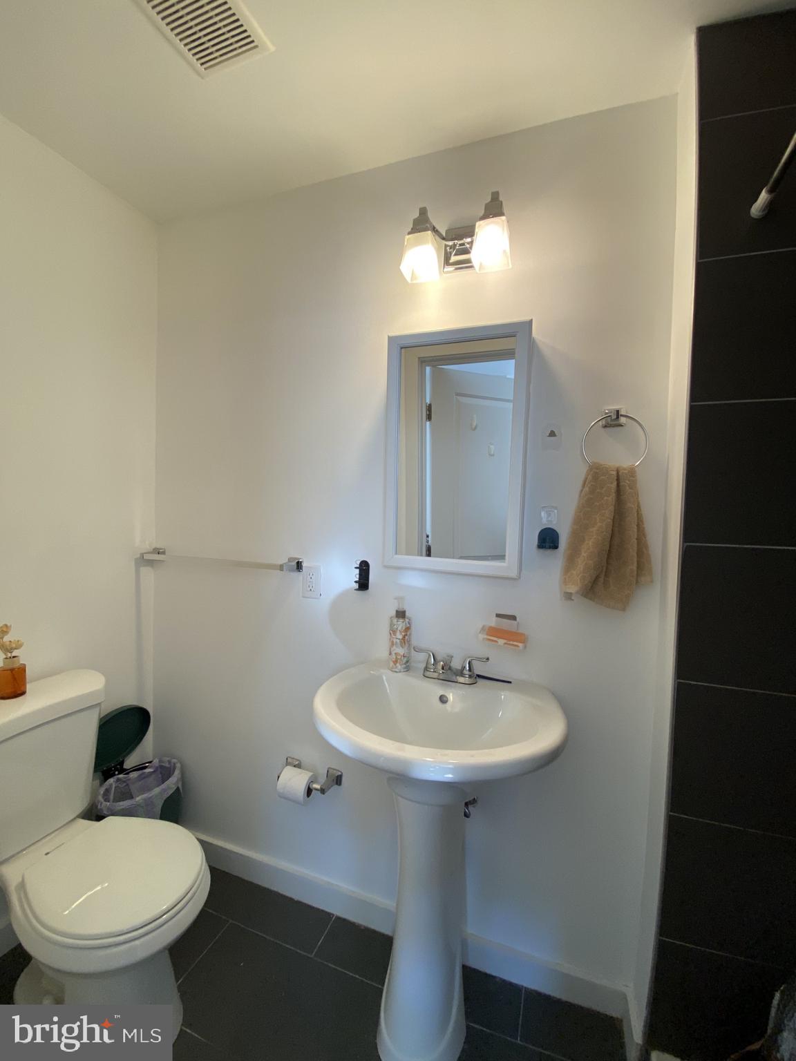 YORKTOWN - Residential Income