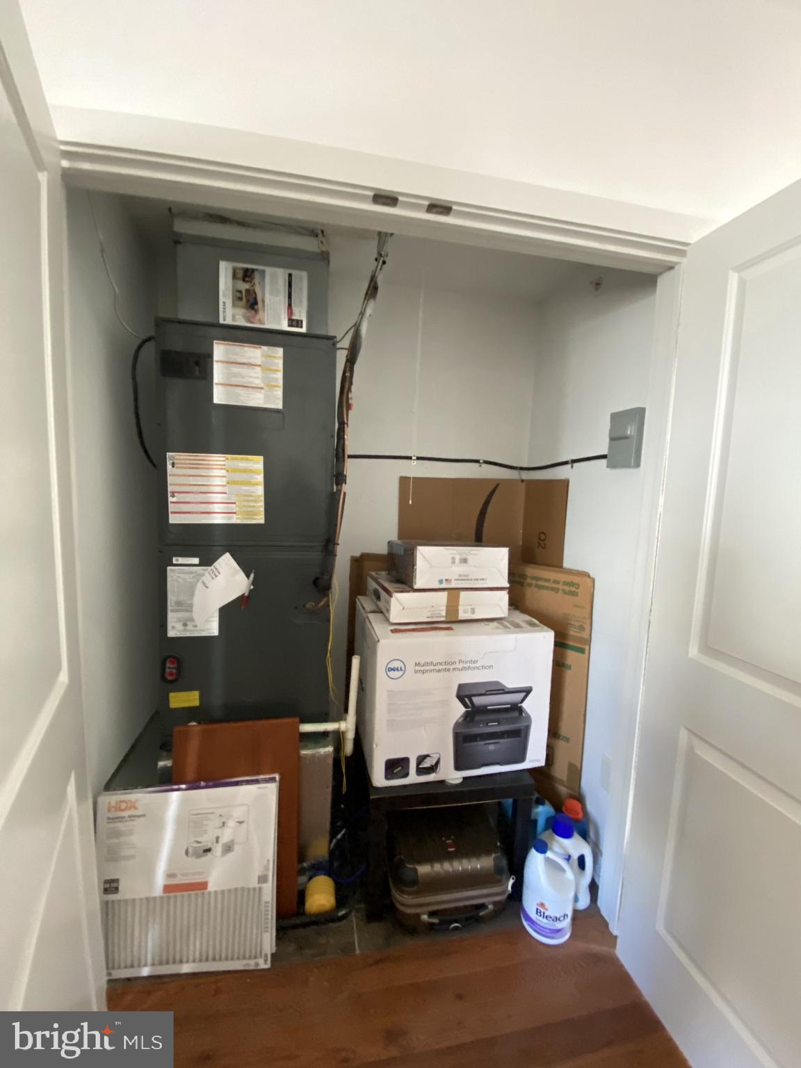 YORKTOWN - Residential Income