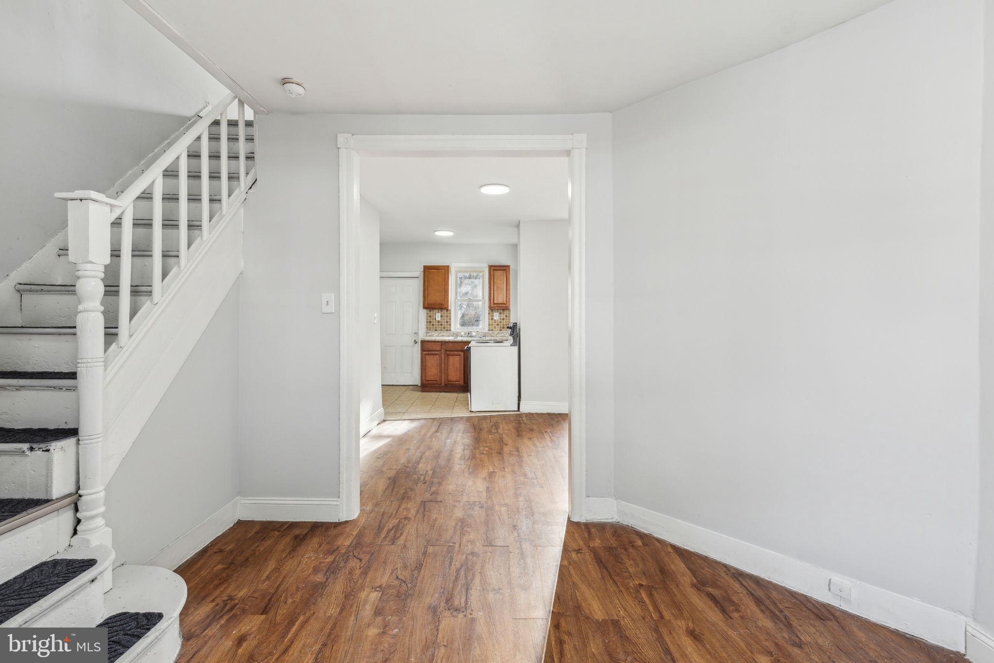 PHILADELPHIA (WEST) - Residential