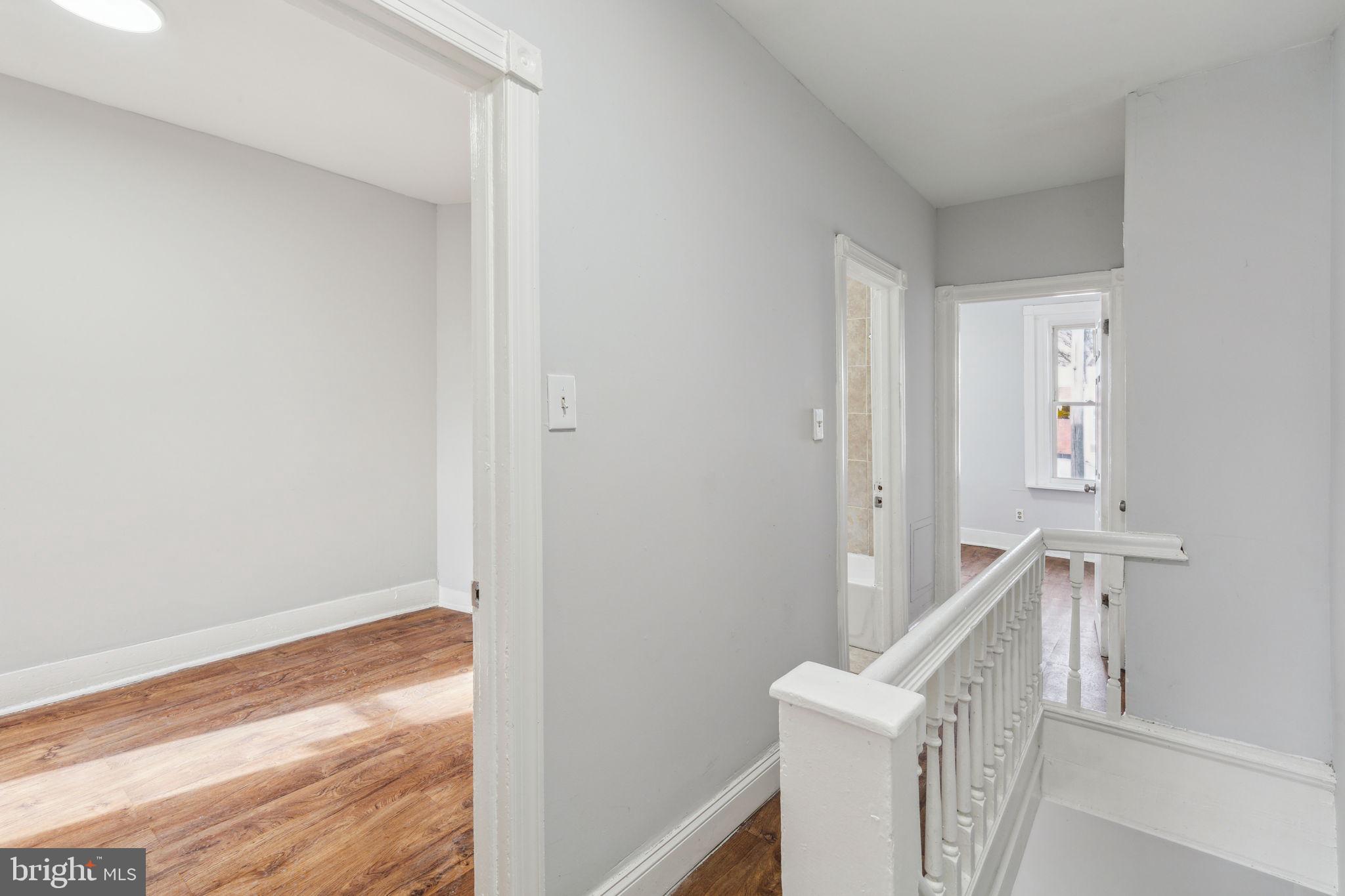 PHILADELPHIA (WEST) - Residential