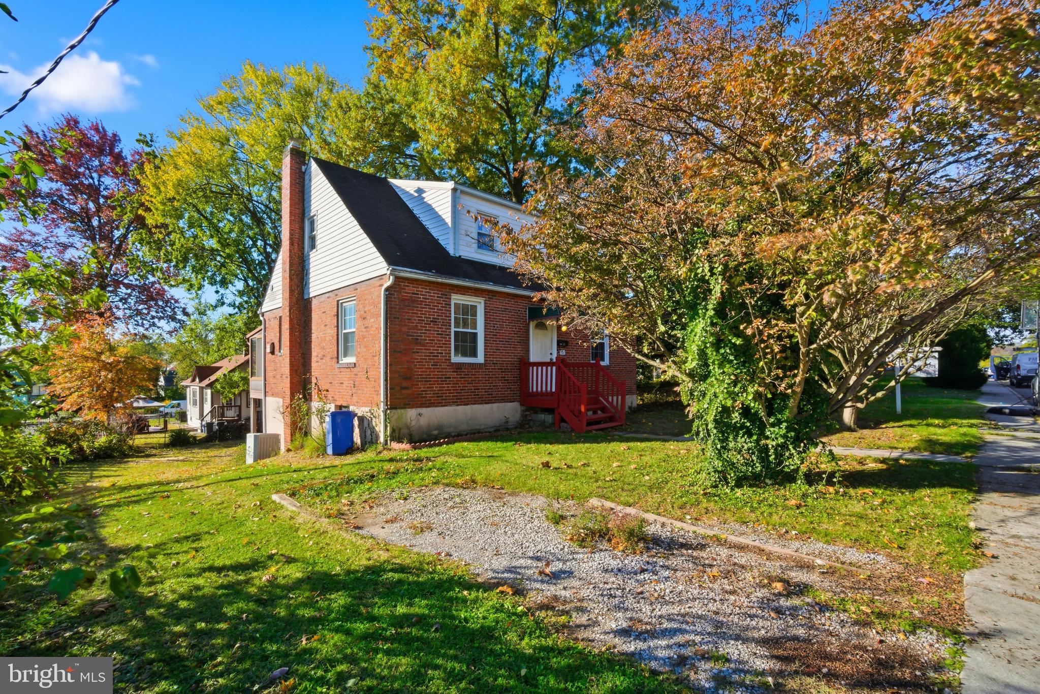 LANDSDOWNE - Residential