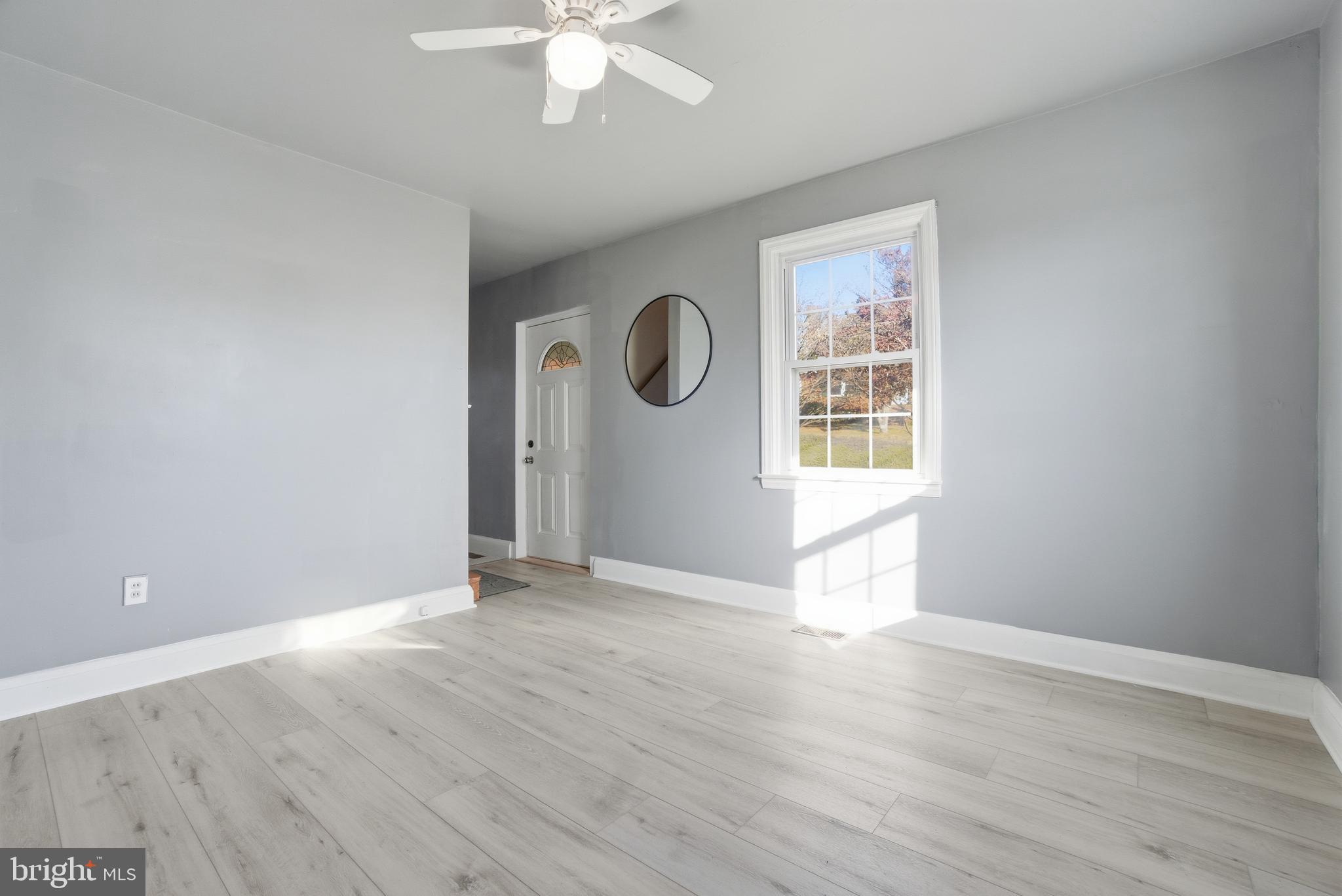 LANDSDOWNE - Residential