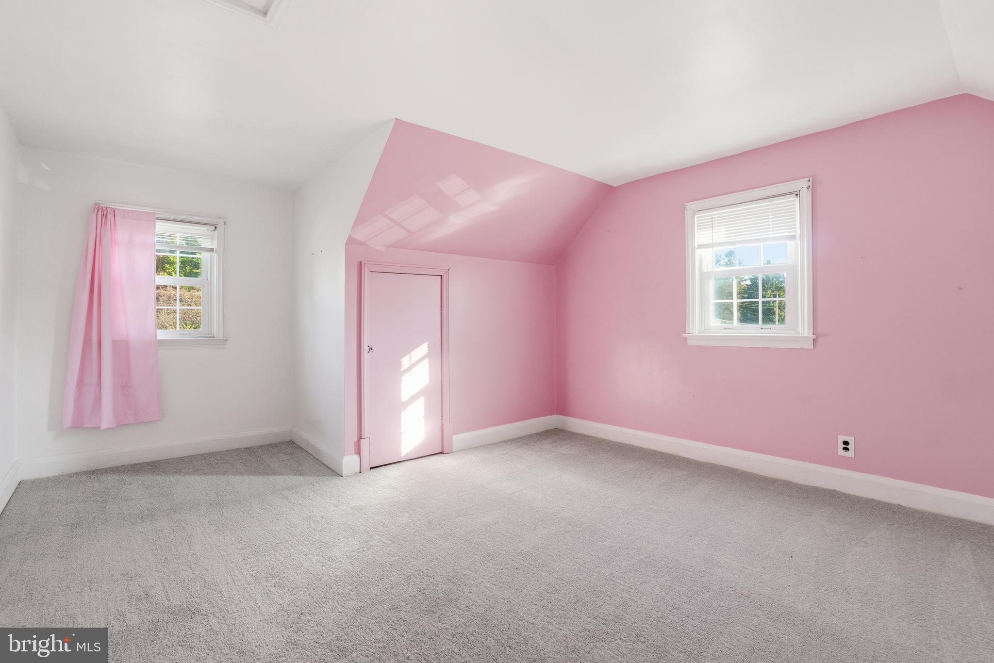 LANDSDOWNE - Residential