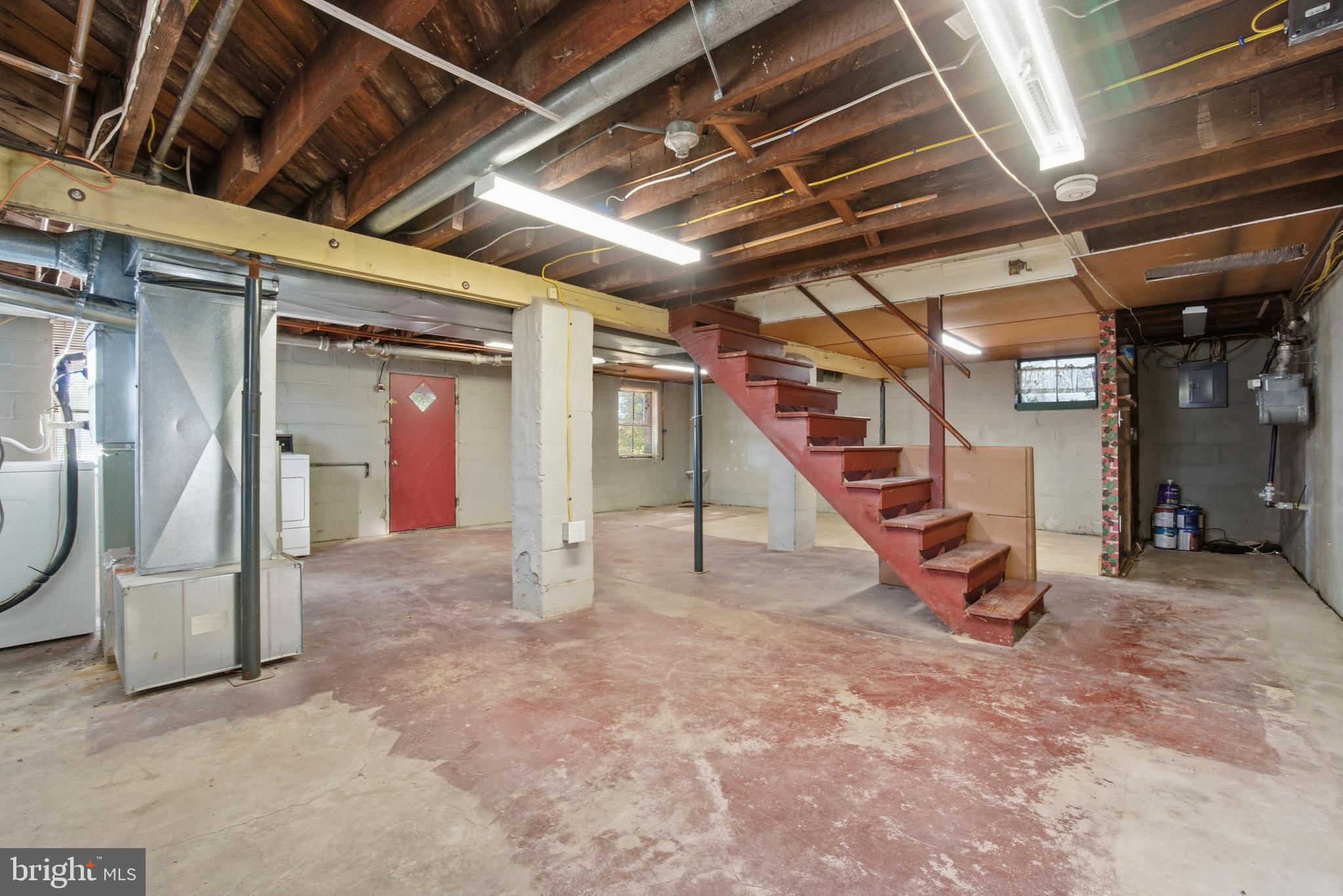 LANDSDOWNE - Residential