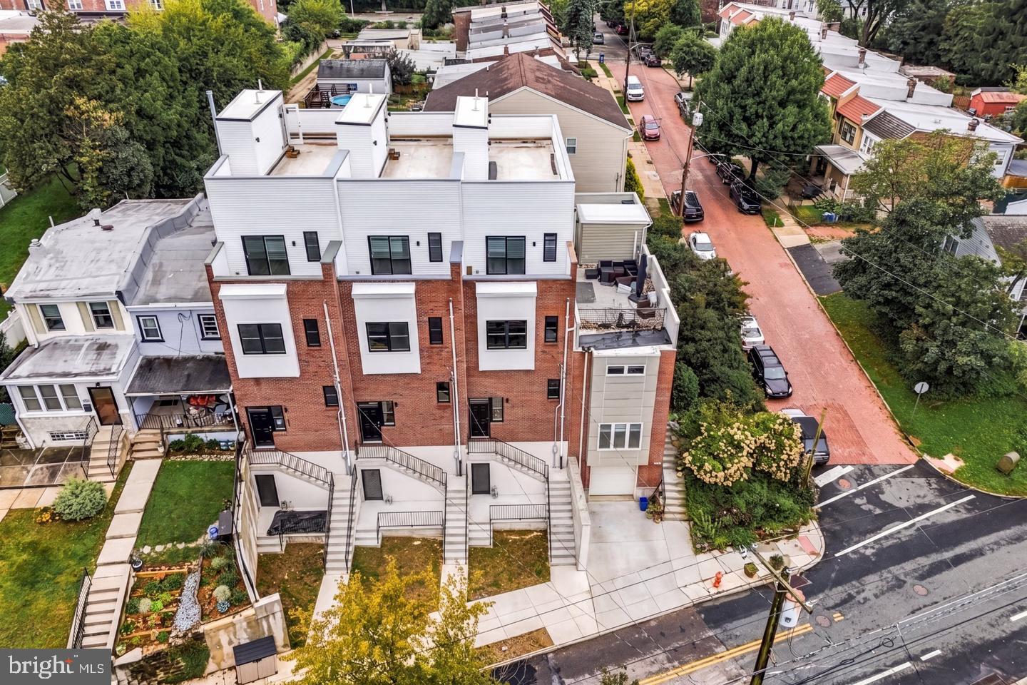 303B FOUNTAIN STREET