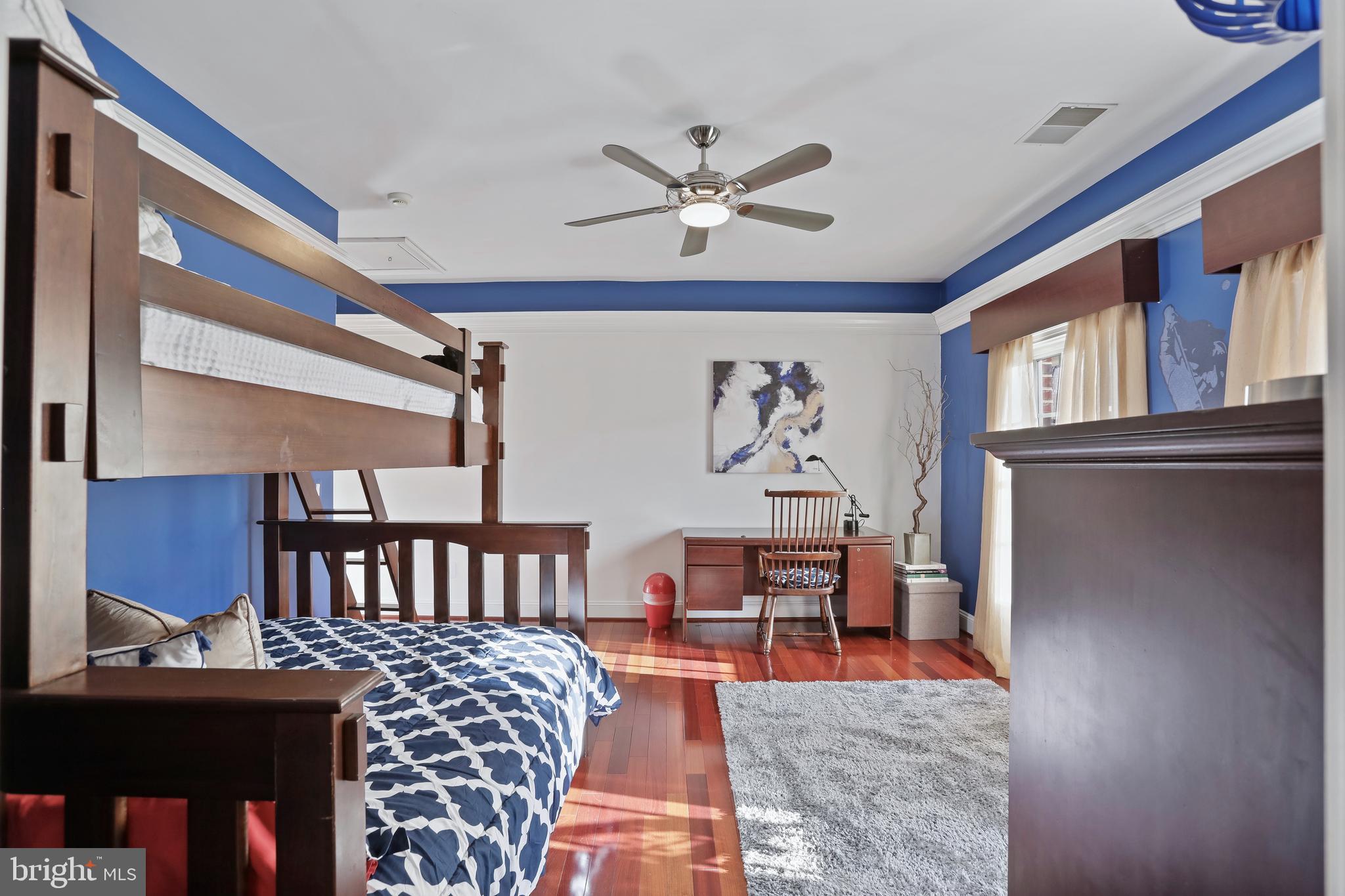 BRYAN POND - Residential