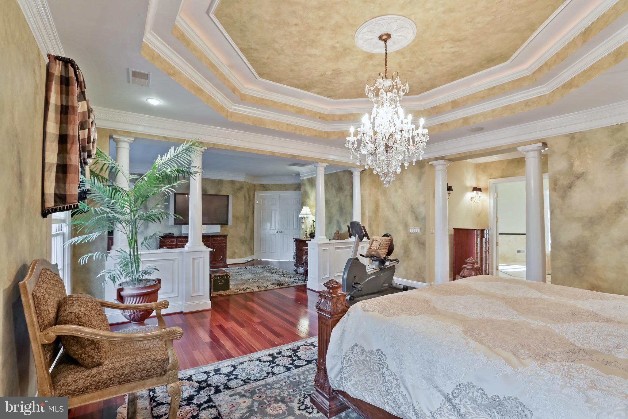 BRYAN POND - Residential