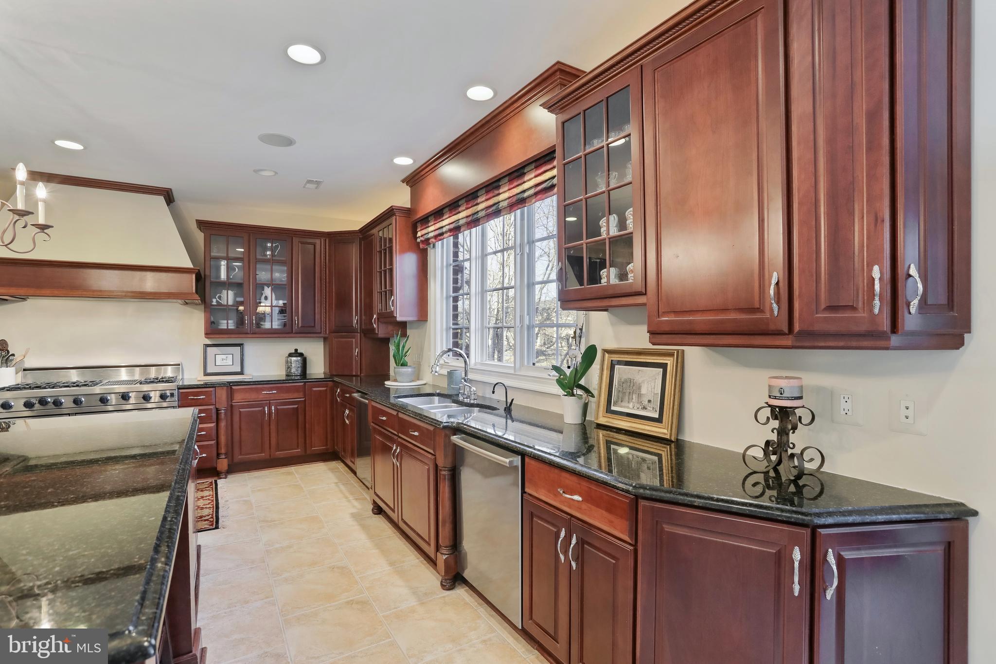 BRYAN POND - Residential