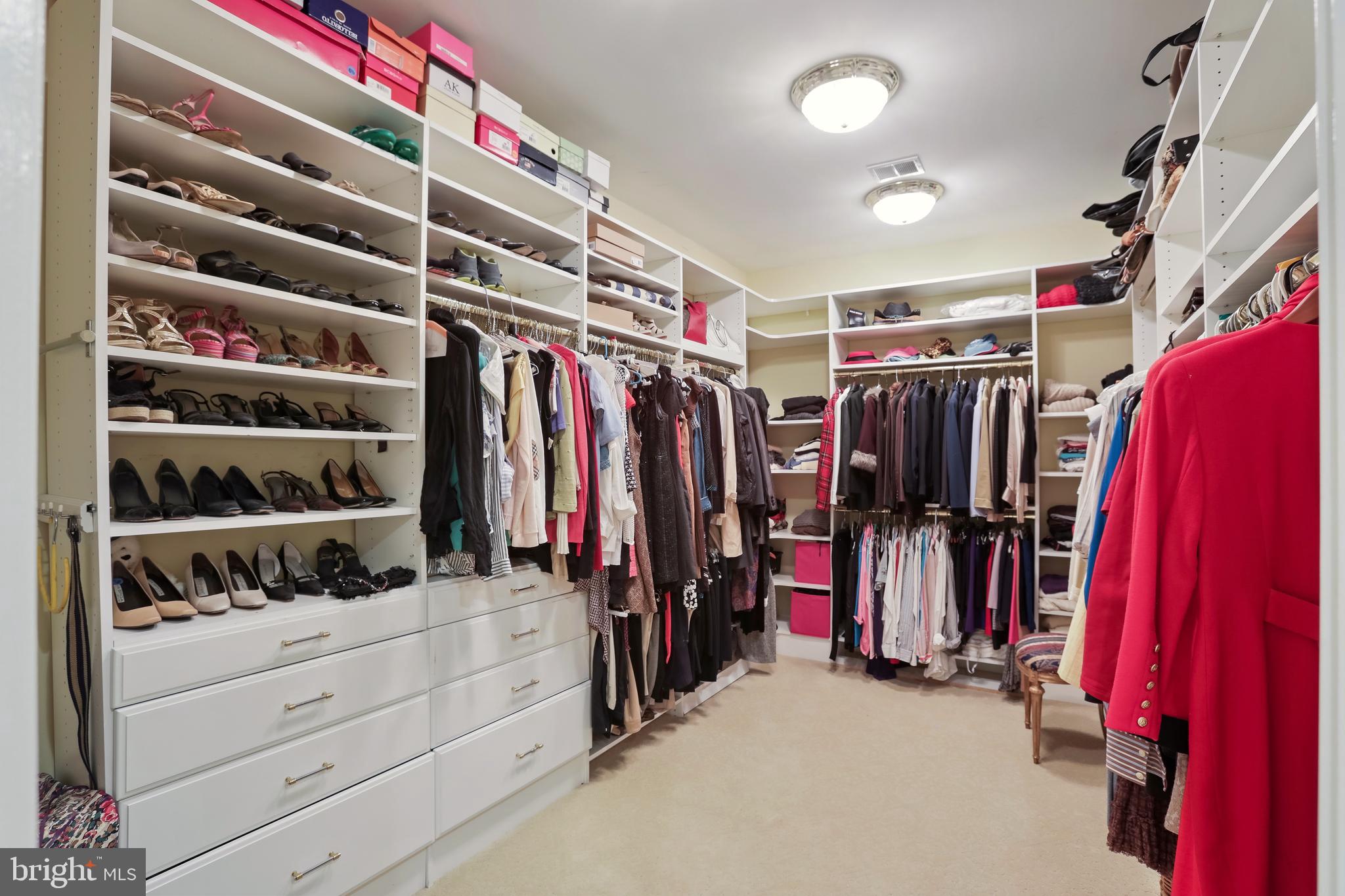 BRYAN POND - Residential