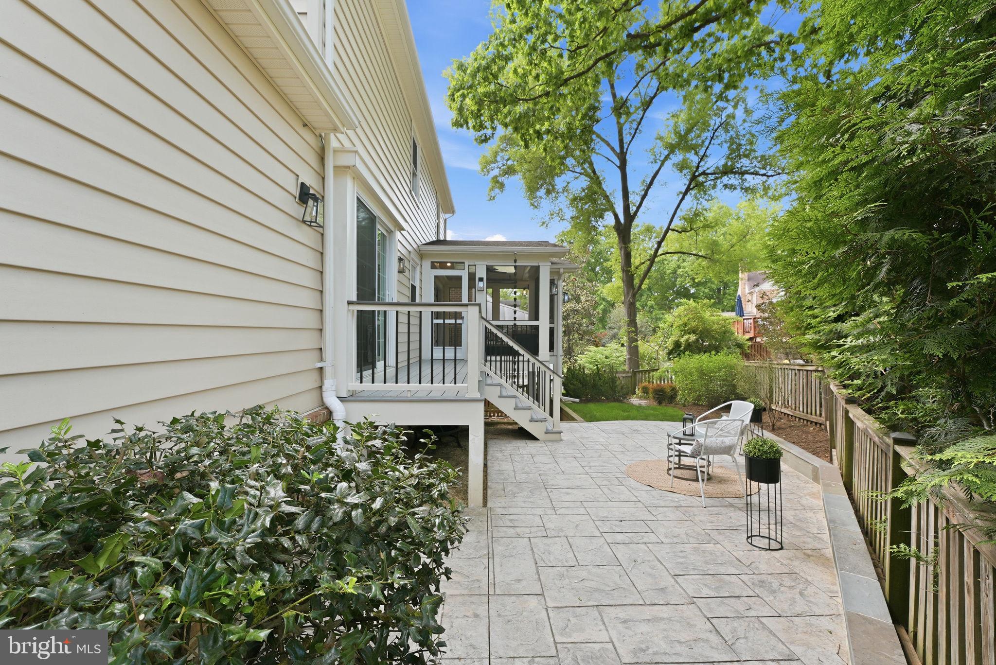 SPY HILL - Residential