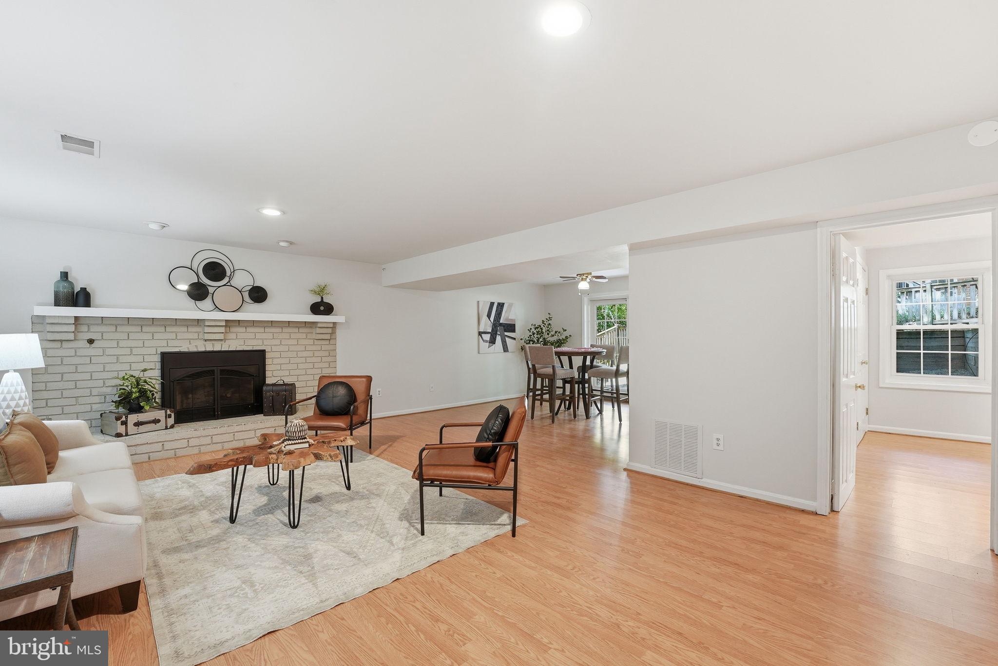 SPY HILL - Residential