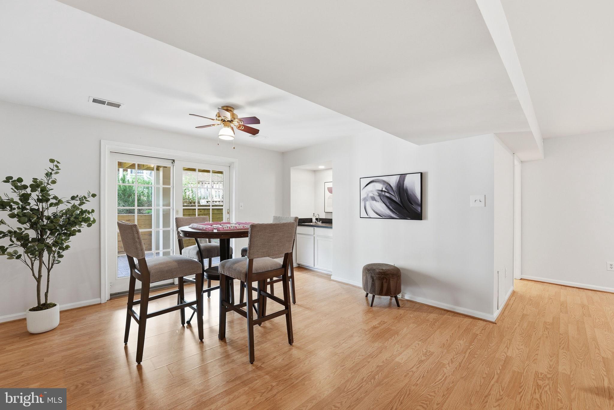 SPY HILL - Residential